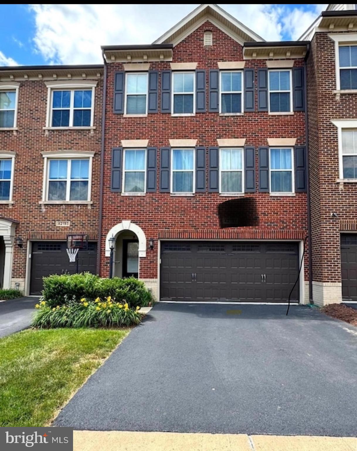 BRAMBLETON - Residential Lease