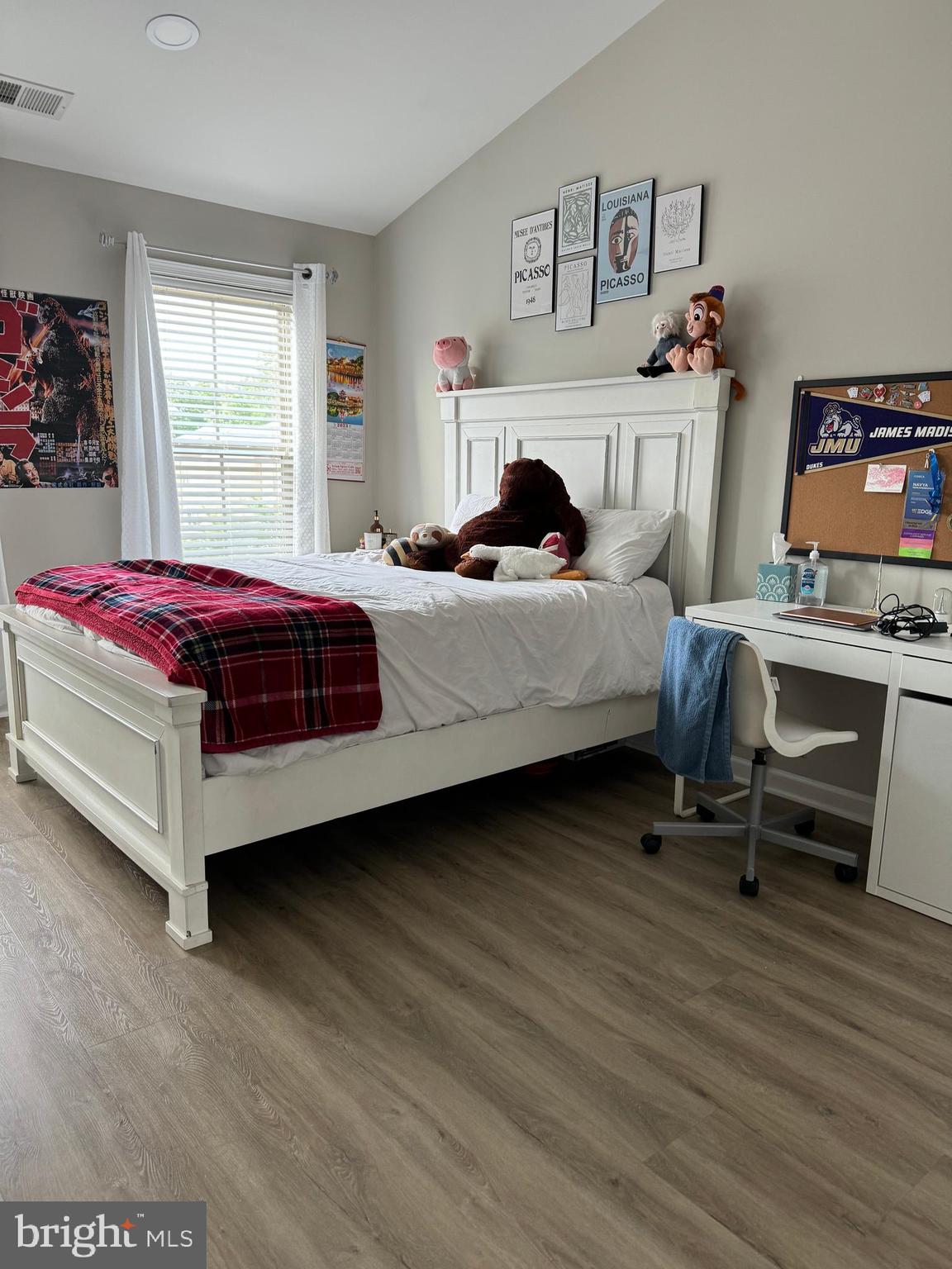 BRAMBLETON - Residential Lease