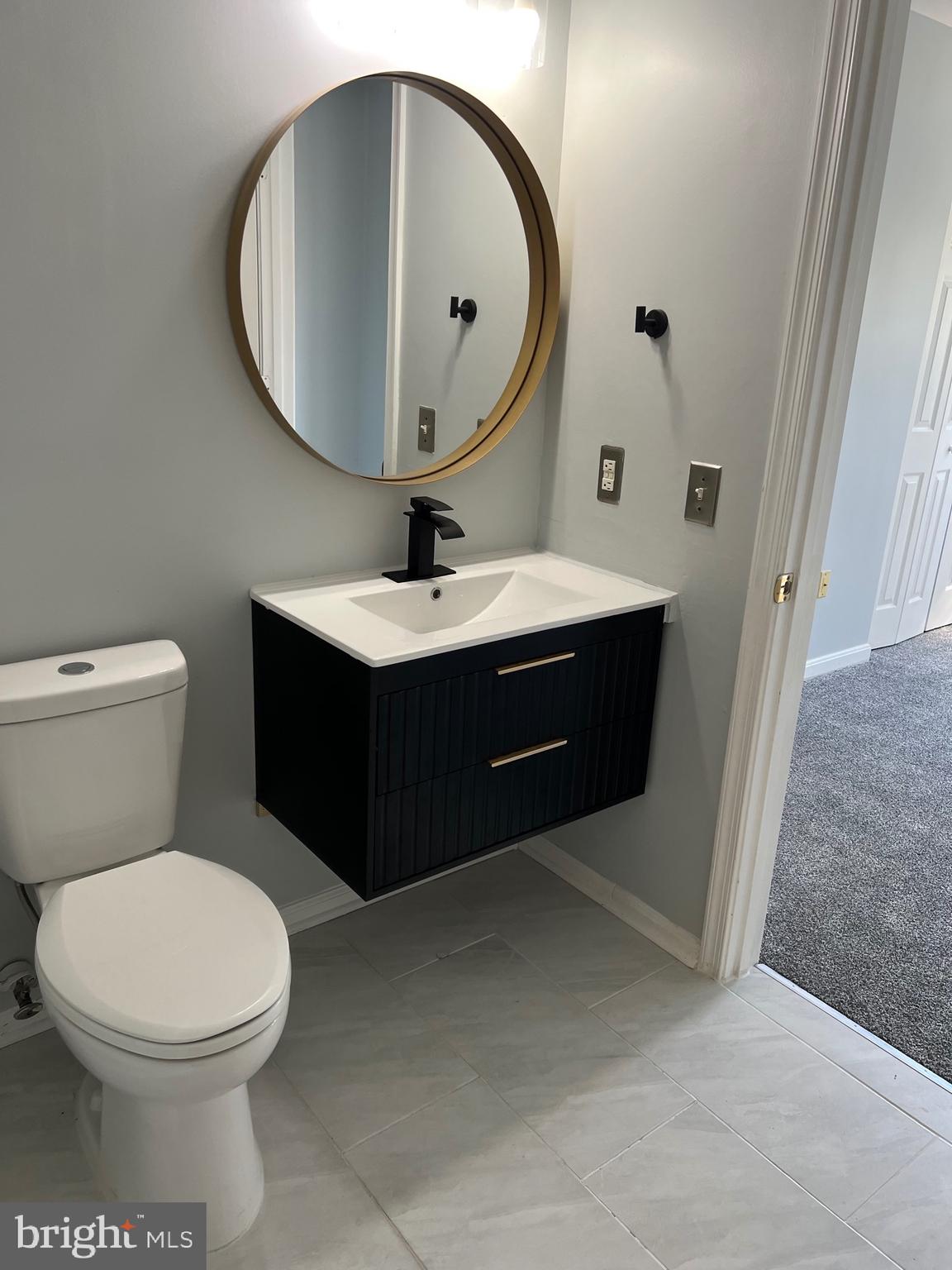 SUMMERHOUSE CONDO - Residential