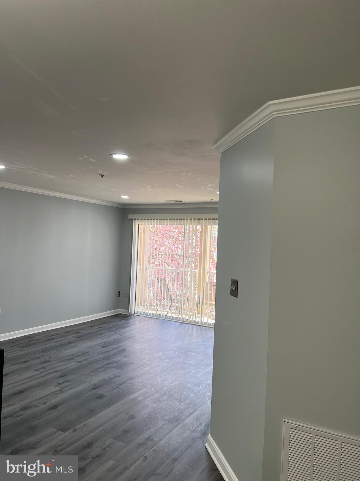 SUMMERHOUSE CONDO - Residential