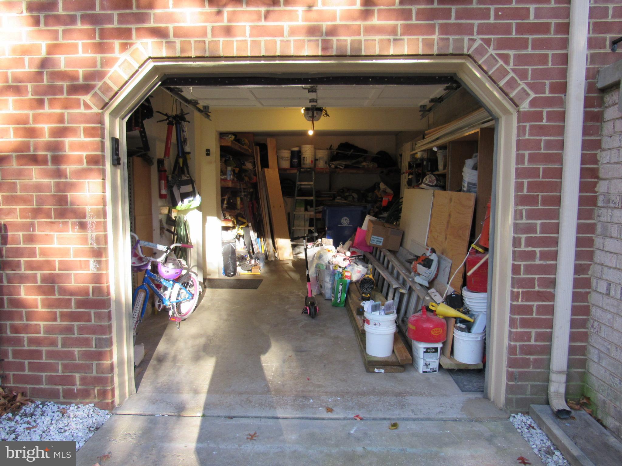 WATERSIDE - Residential