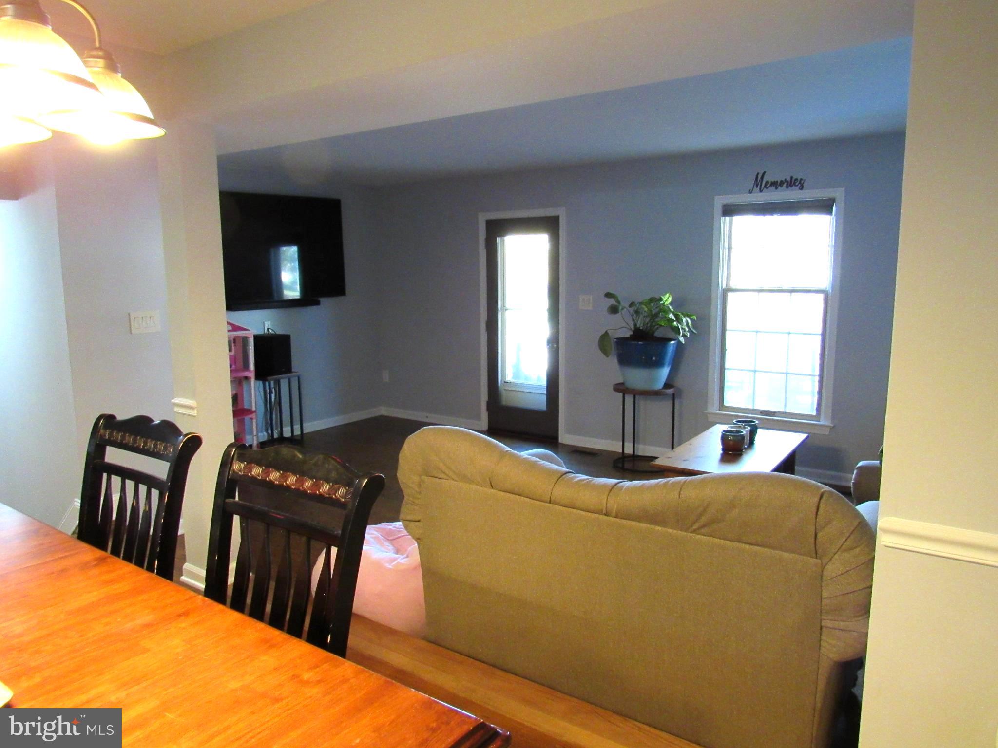 WATERSIDE - Residential