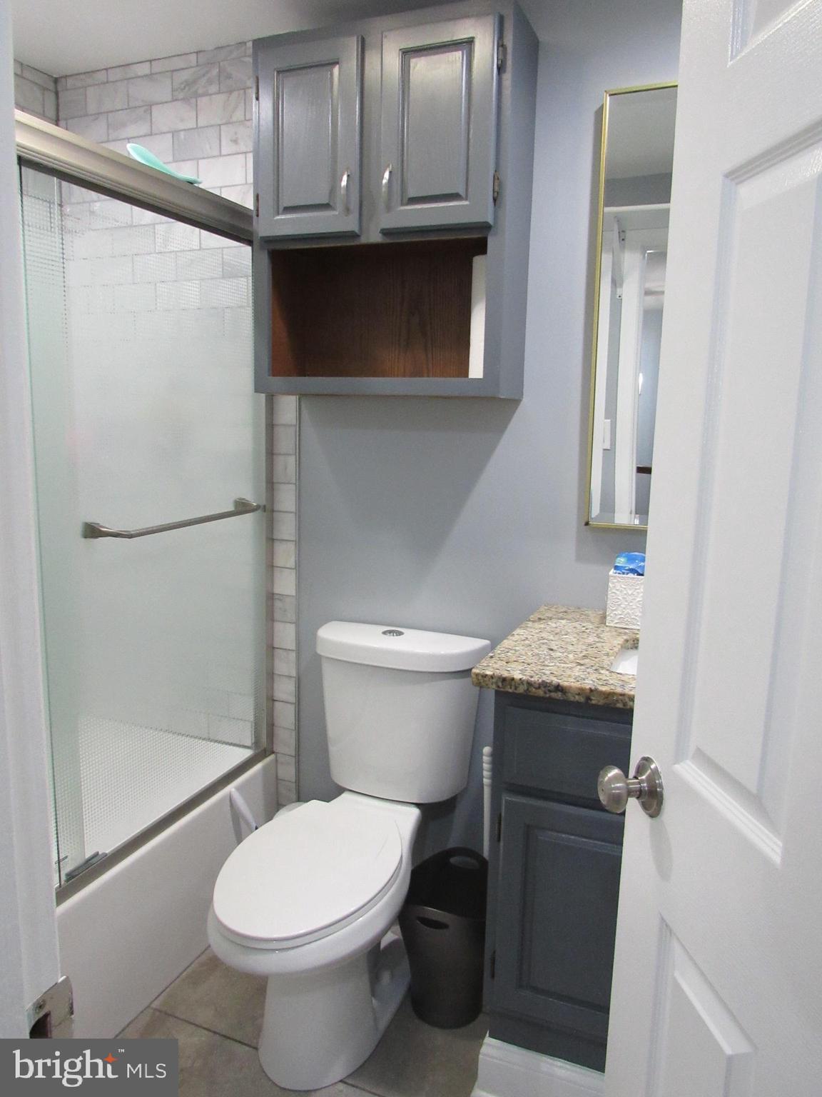 WATERSIDE - Residential