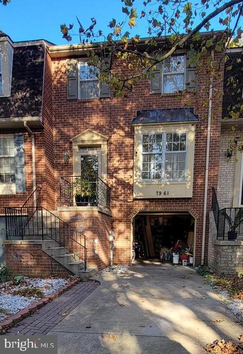 WATERSIDE - Residential