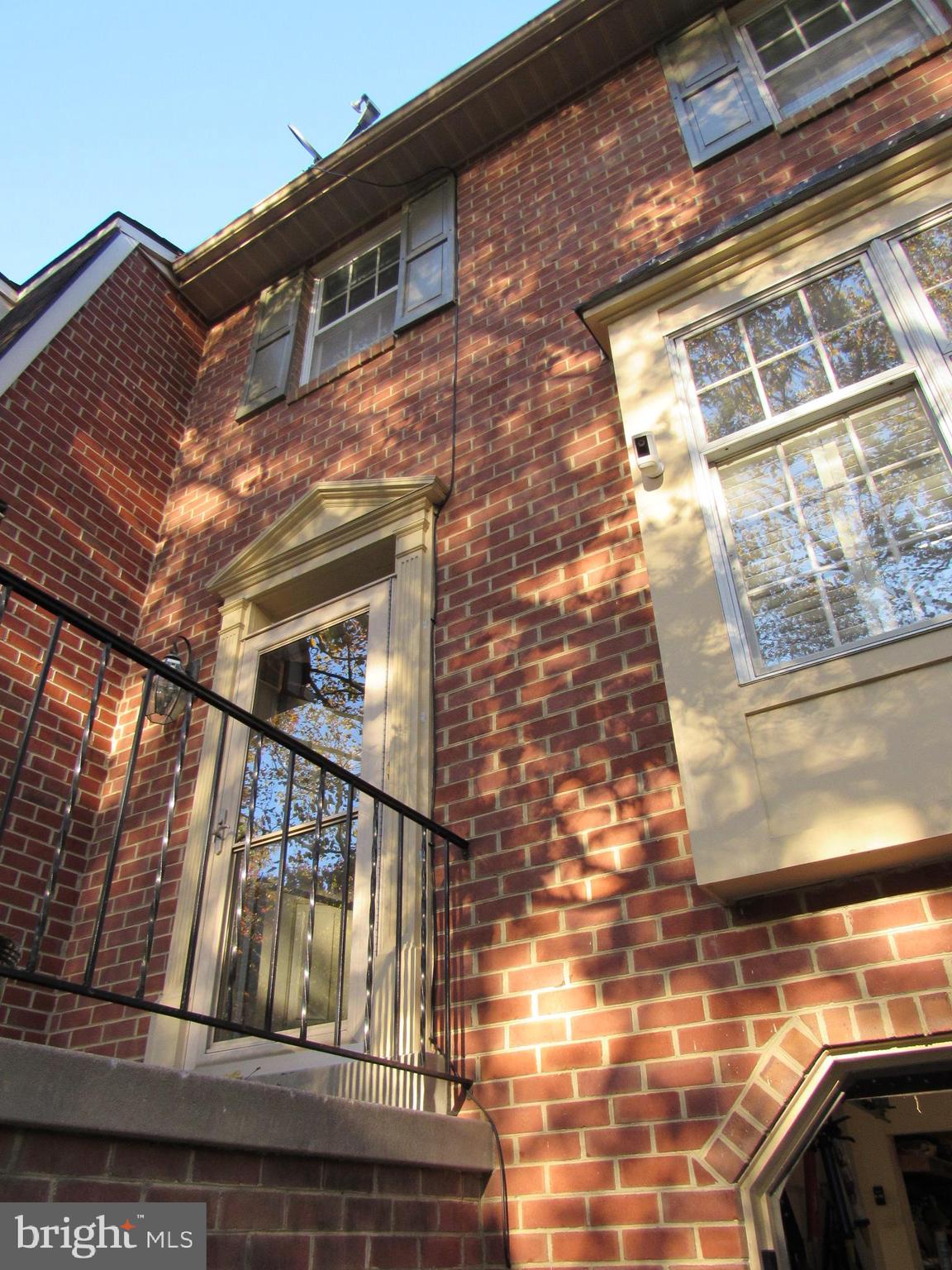 WATERSIDE - Residential