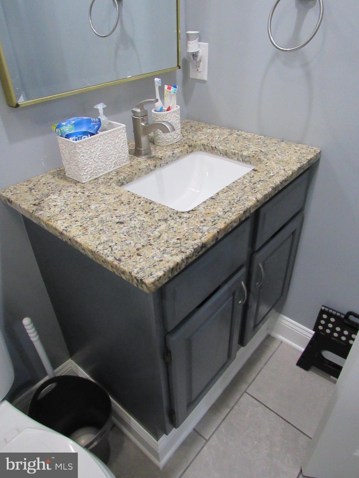 WATERSIDE - Residential