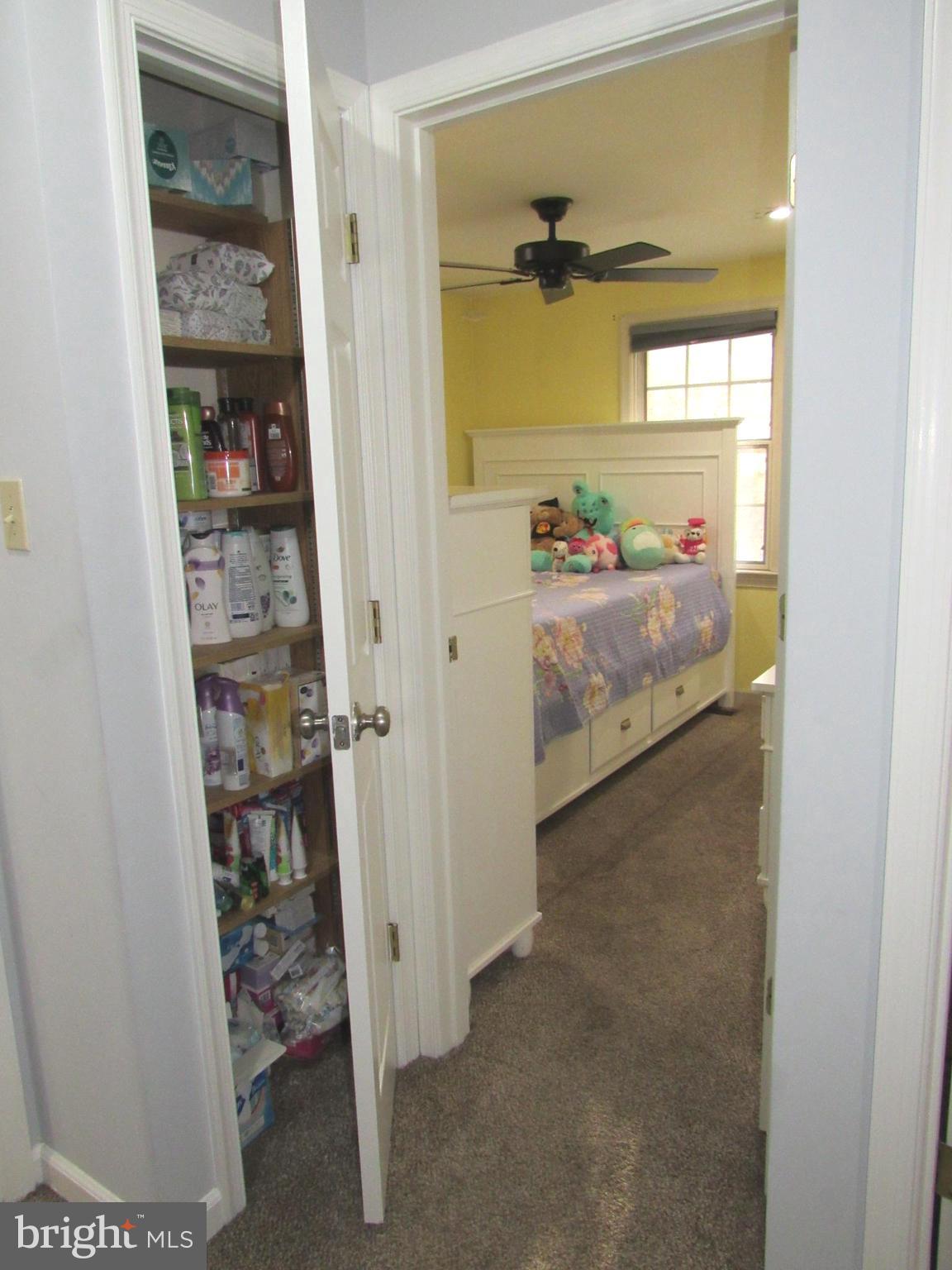 WATERSIDE - Residential