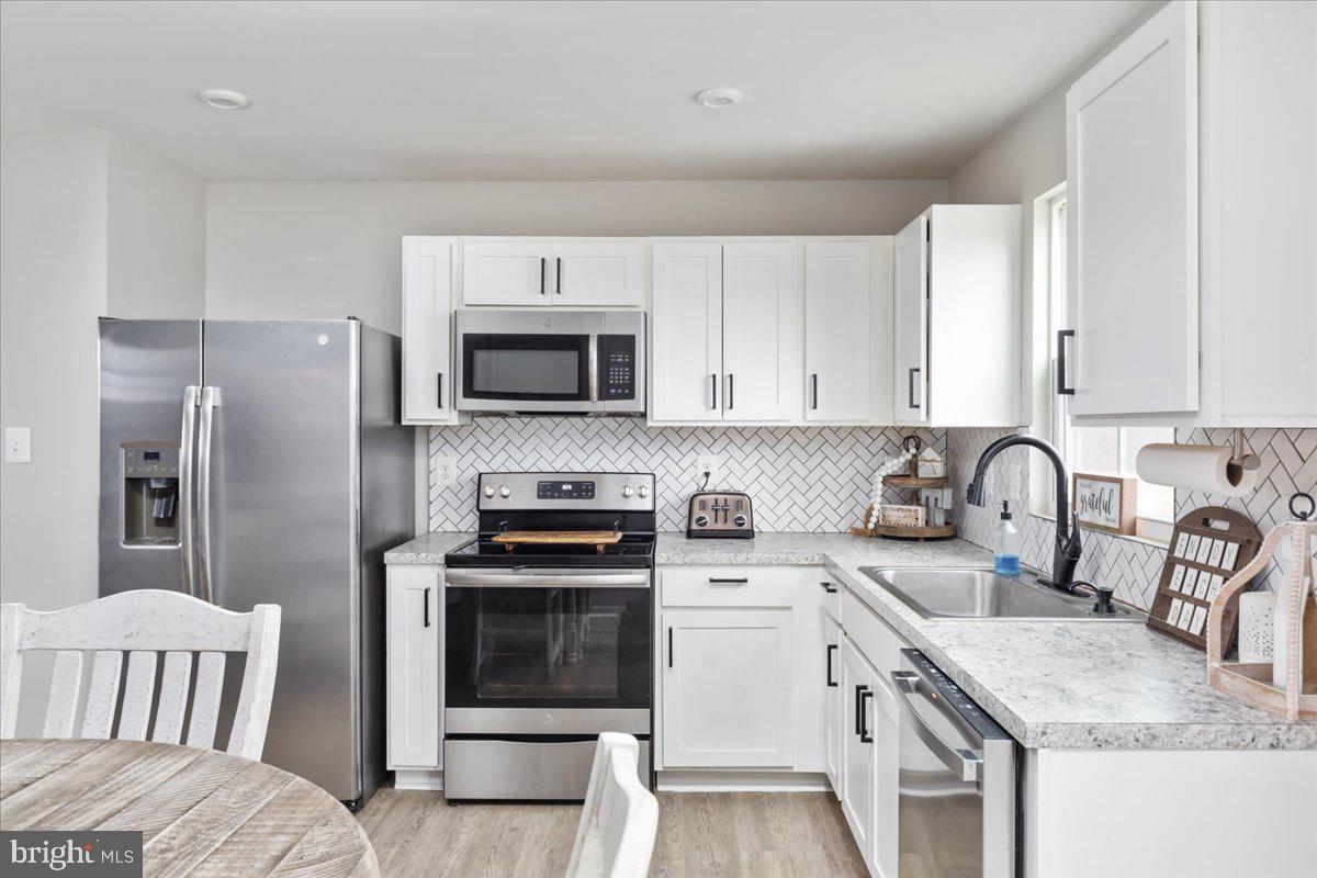 CHANDLERS GLEN - Residential