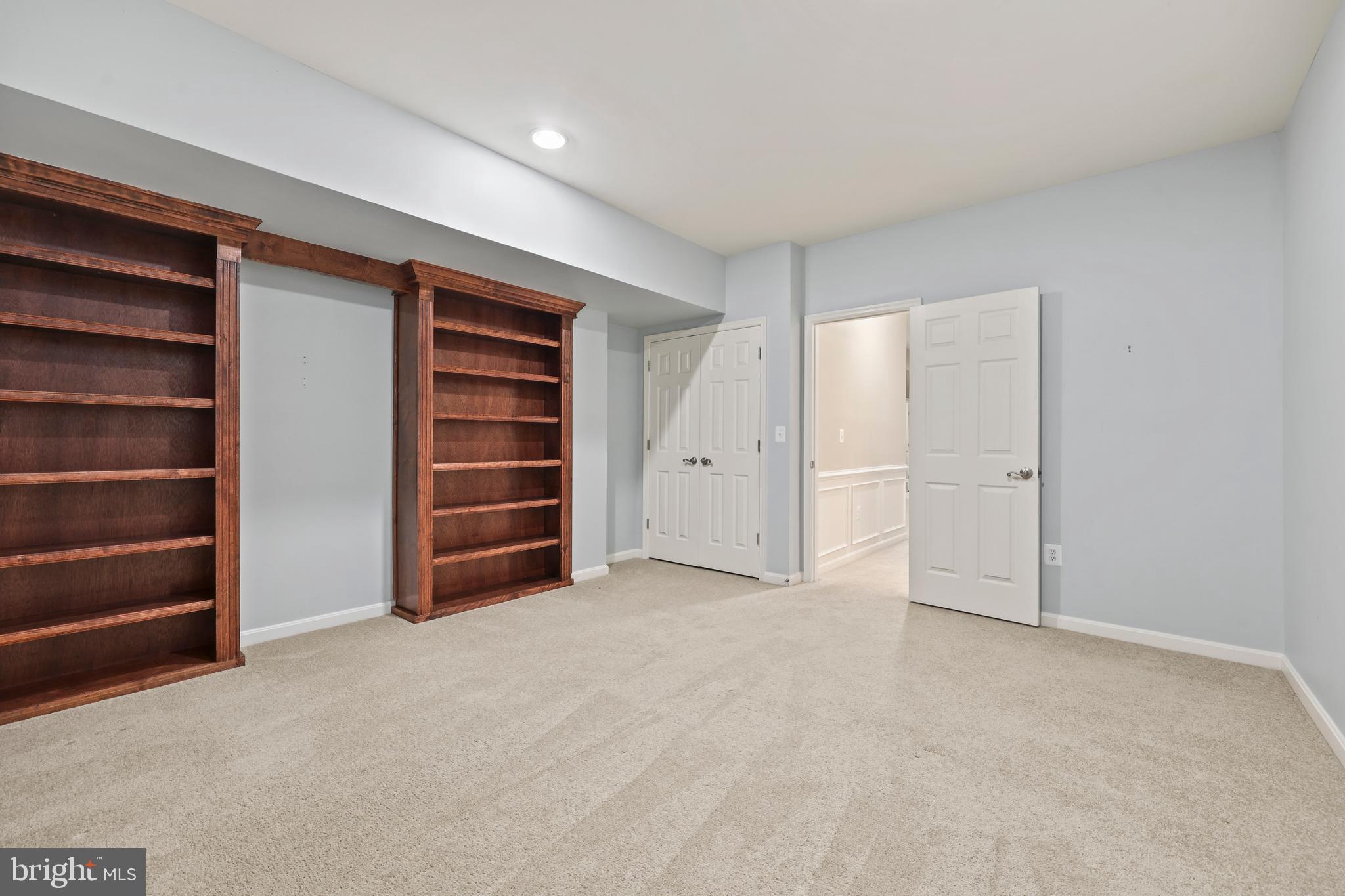 KENSINGTON HILL - Residential