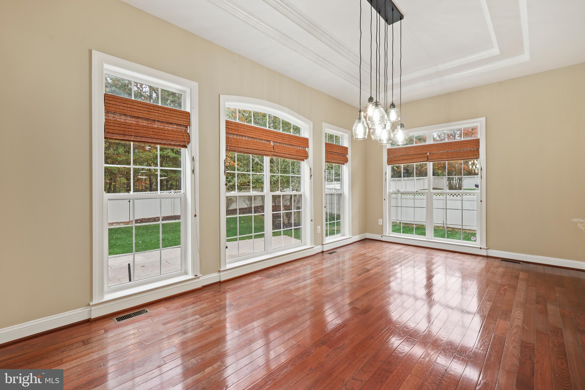 KENSINGTON HILL - Residential