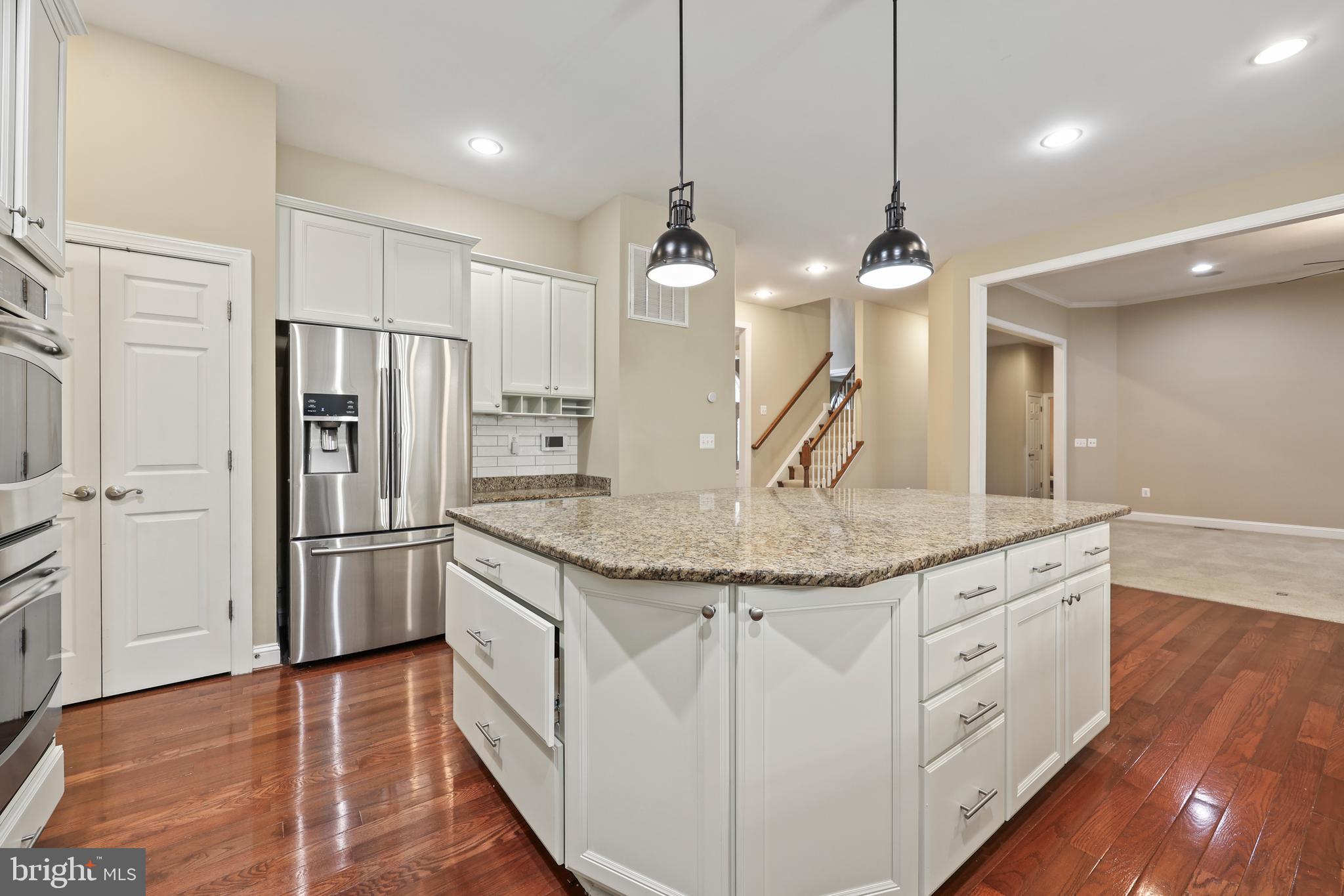 KENSINGTON HILL - Residential