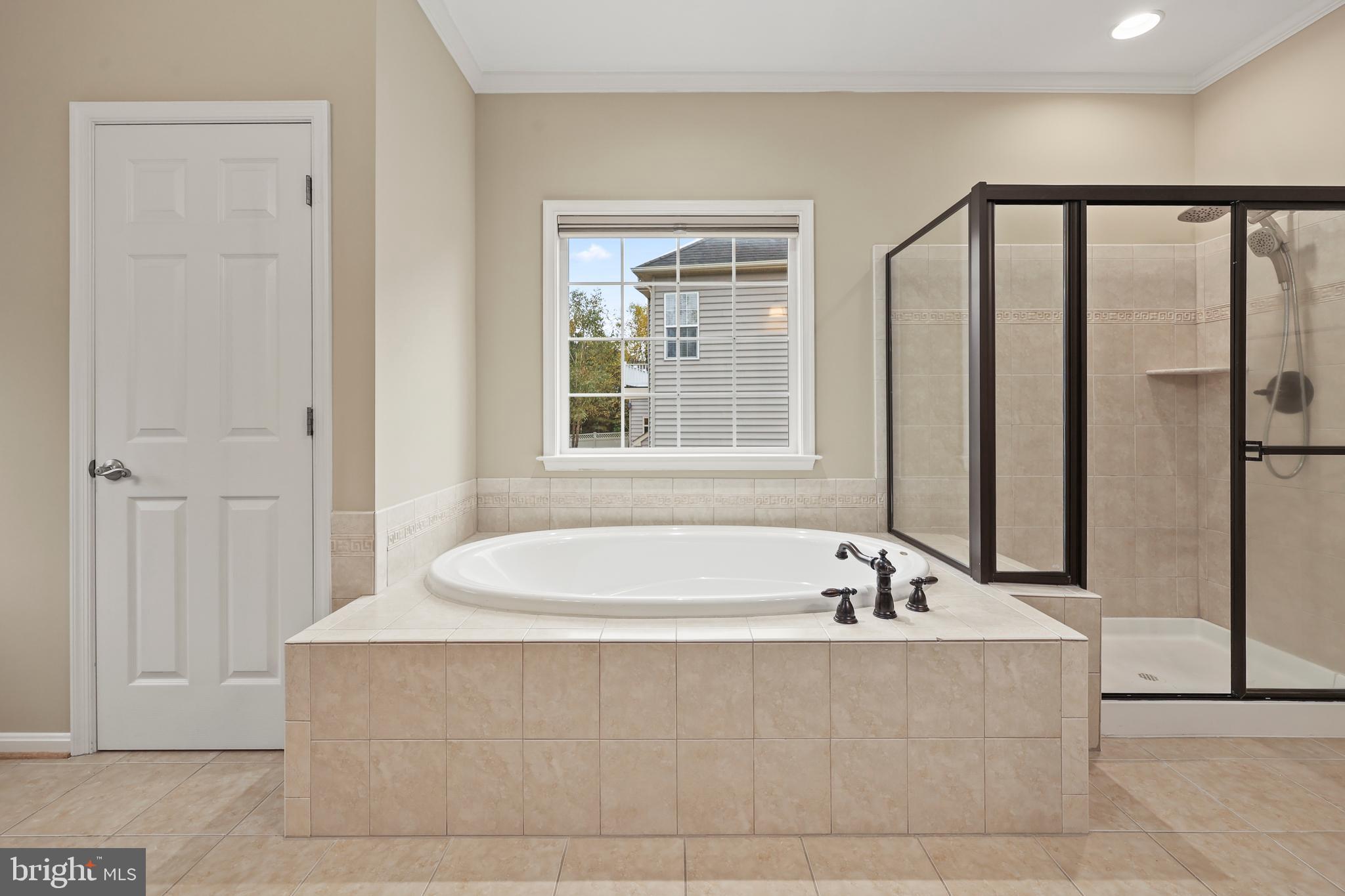 KENSINGTON HILL - Residential