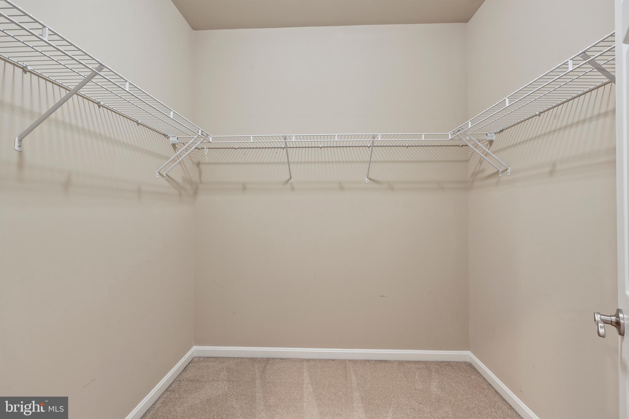 KENSINGTON HILL - Residential