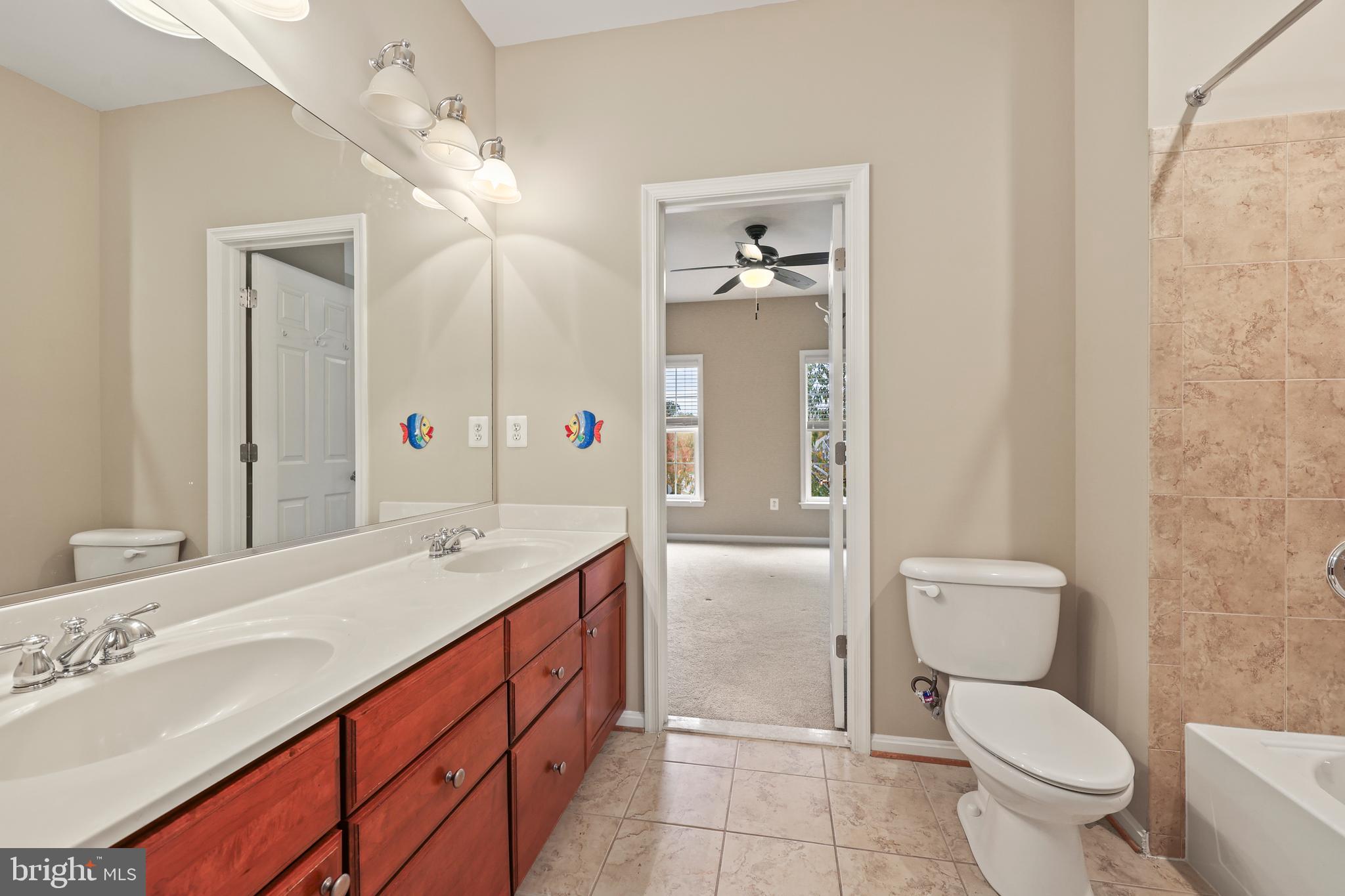 KENSINGTON HILL - Residential