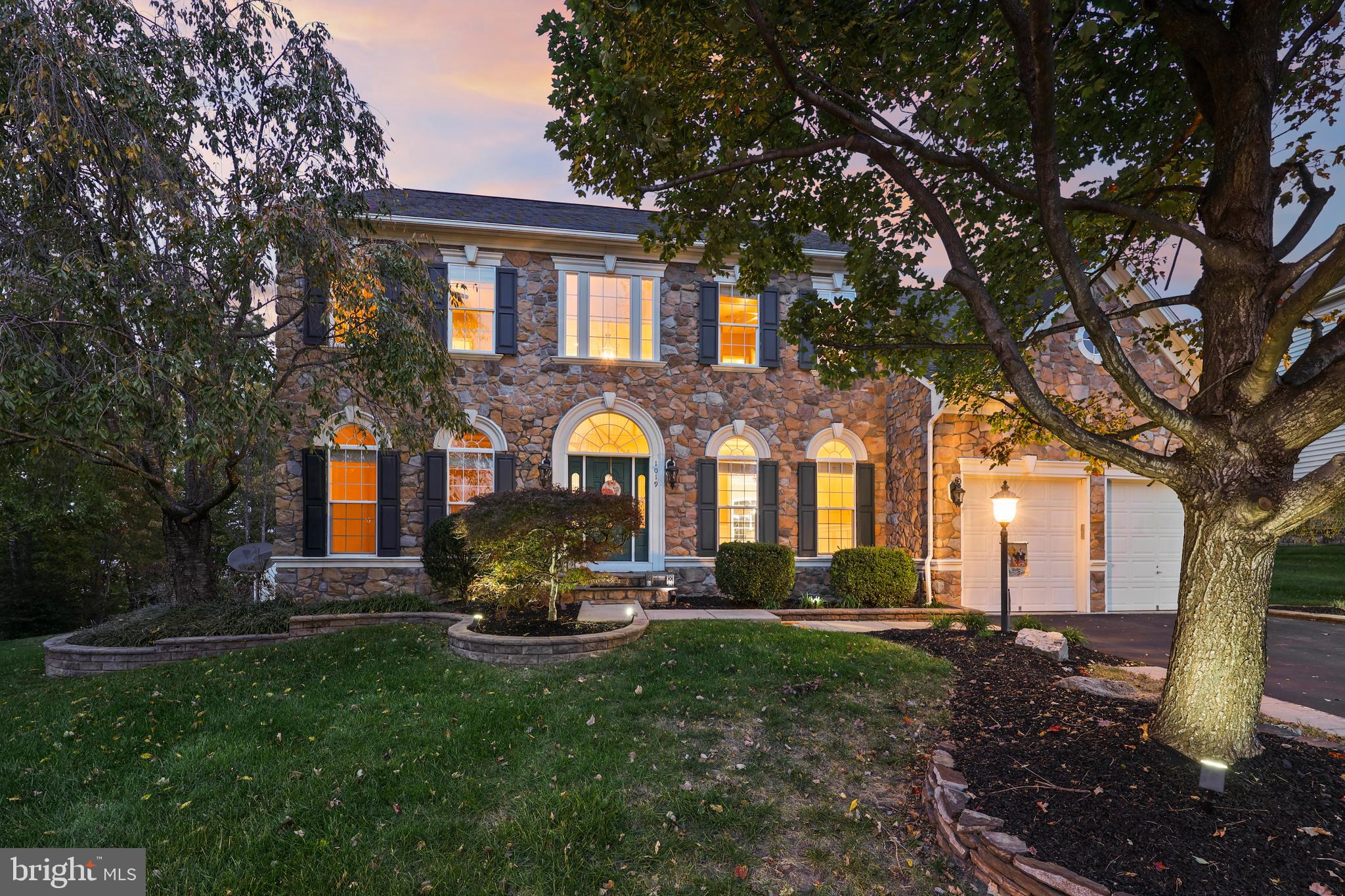 KENSINGTON HILL - Residential