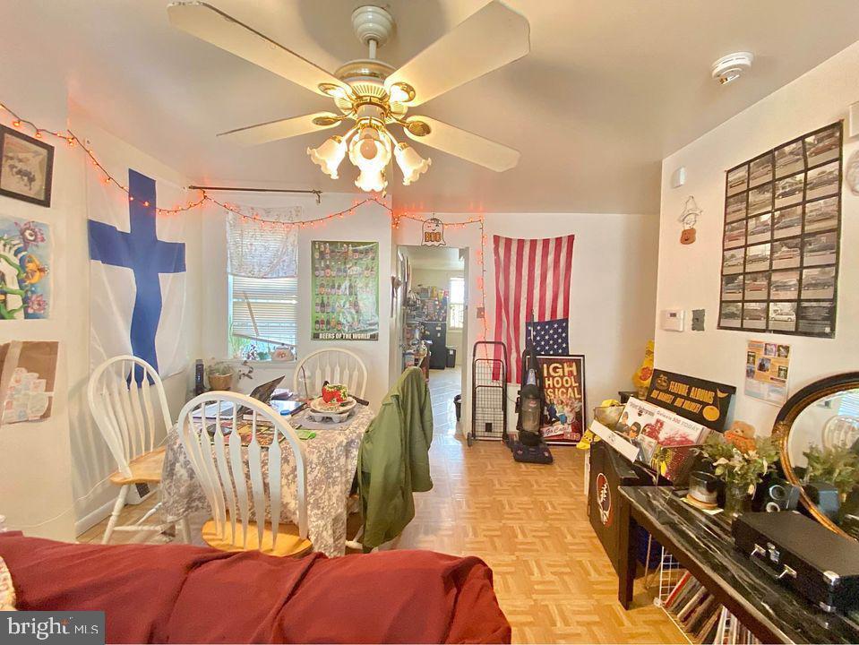 TEMPLE UNIVERSITY - Residential Lease