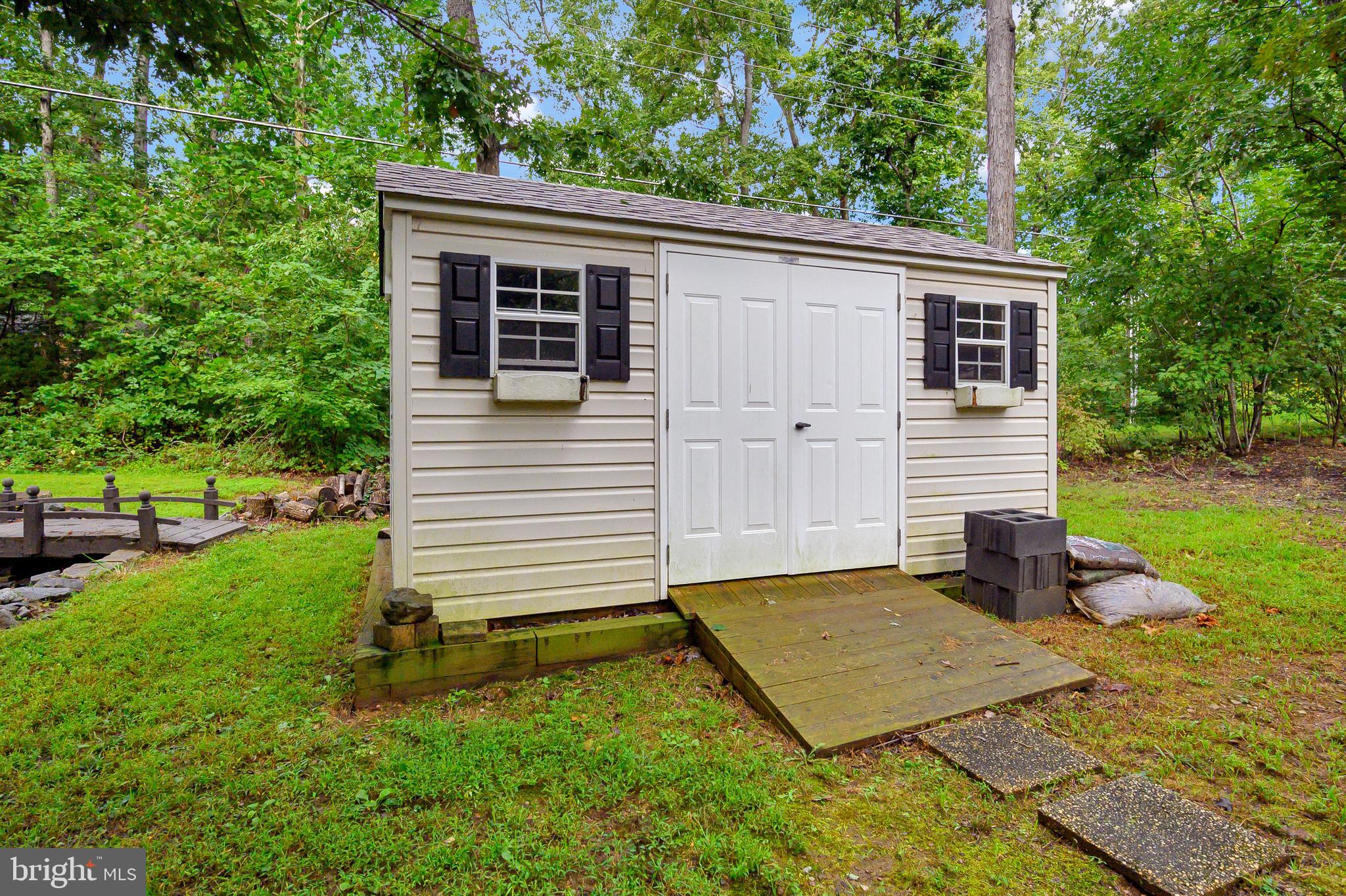 LAKE OF THE WOODS - Residential