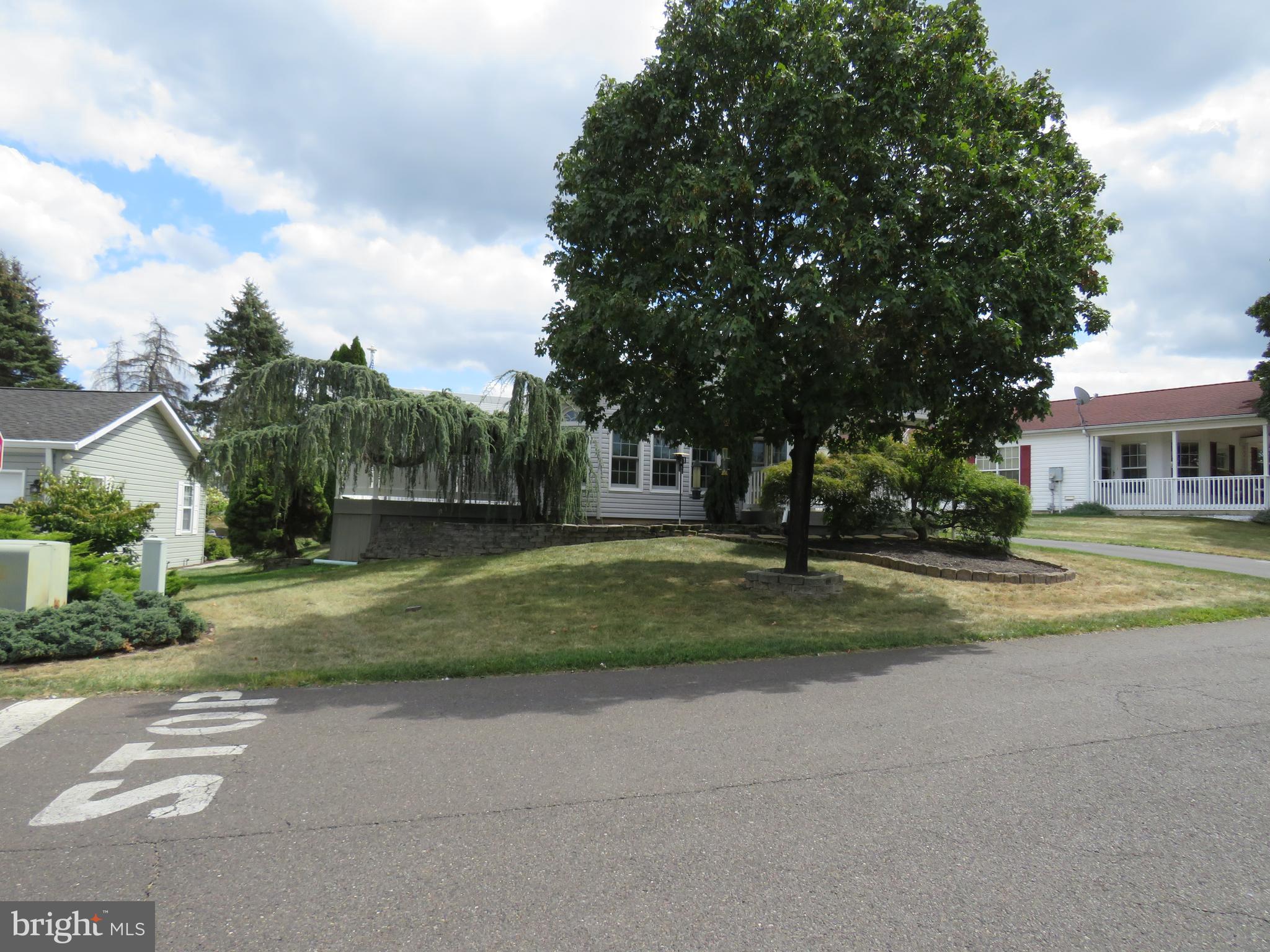 BUCKINGHAM SPRINGS - Residential