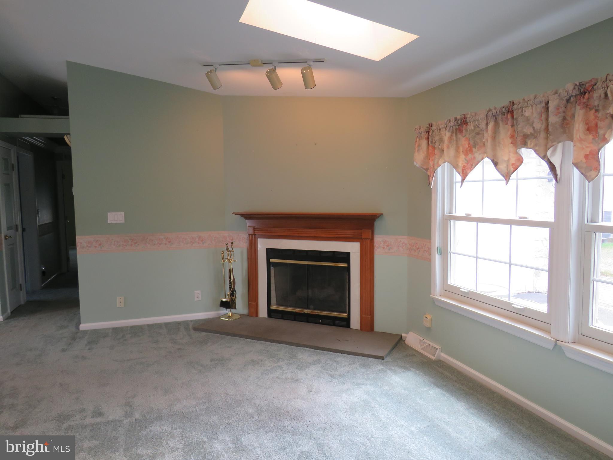 BUCKINGHAM SPRINGS - Residential