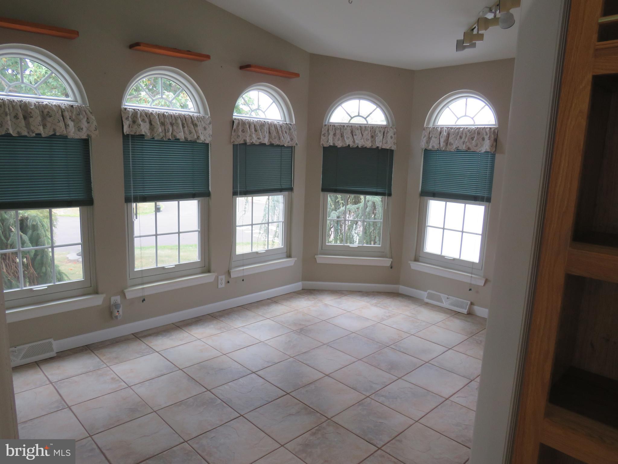 BUCKINGHAM SPRINGS - Residential