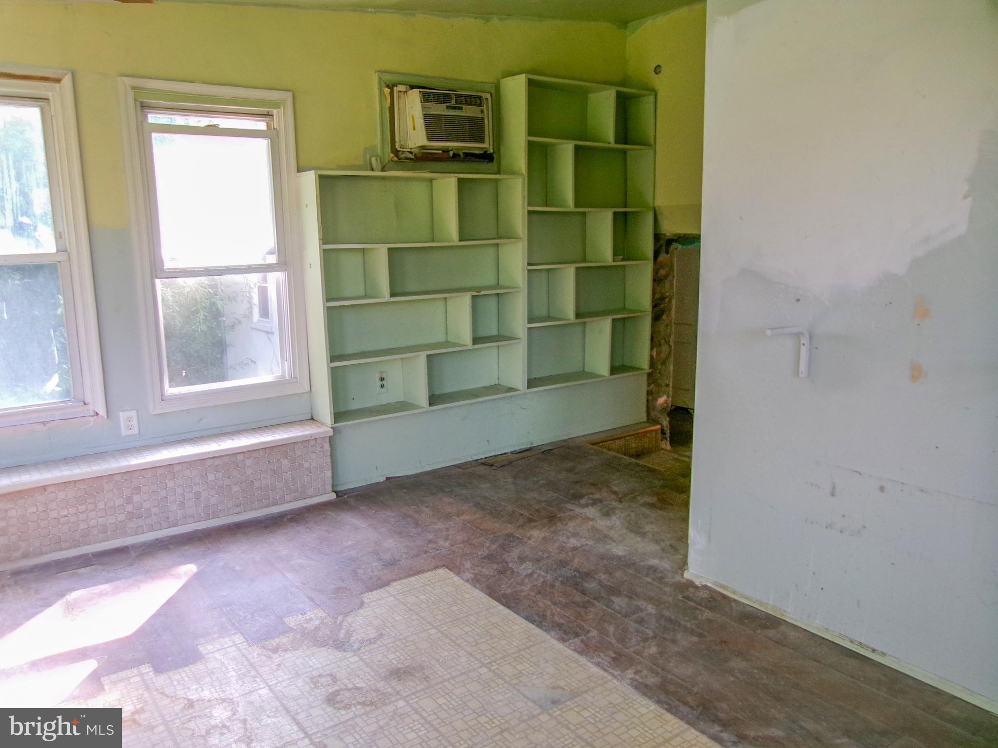 TREVOSE - Residential