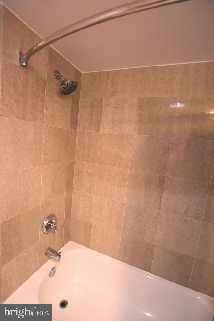 CHASE AT BETHESDA CODM - Residential Lease