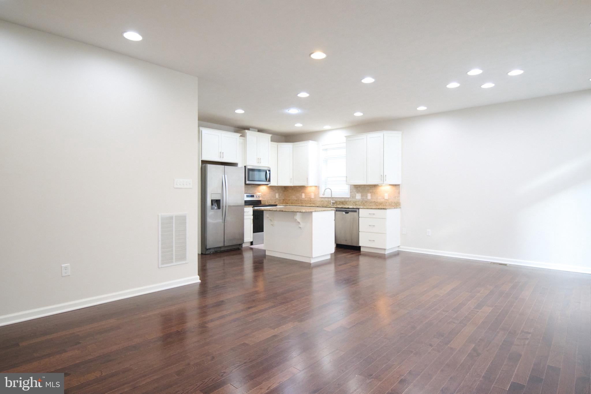 HONORS CROSSING II - Residential