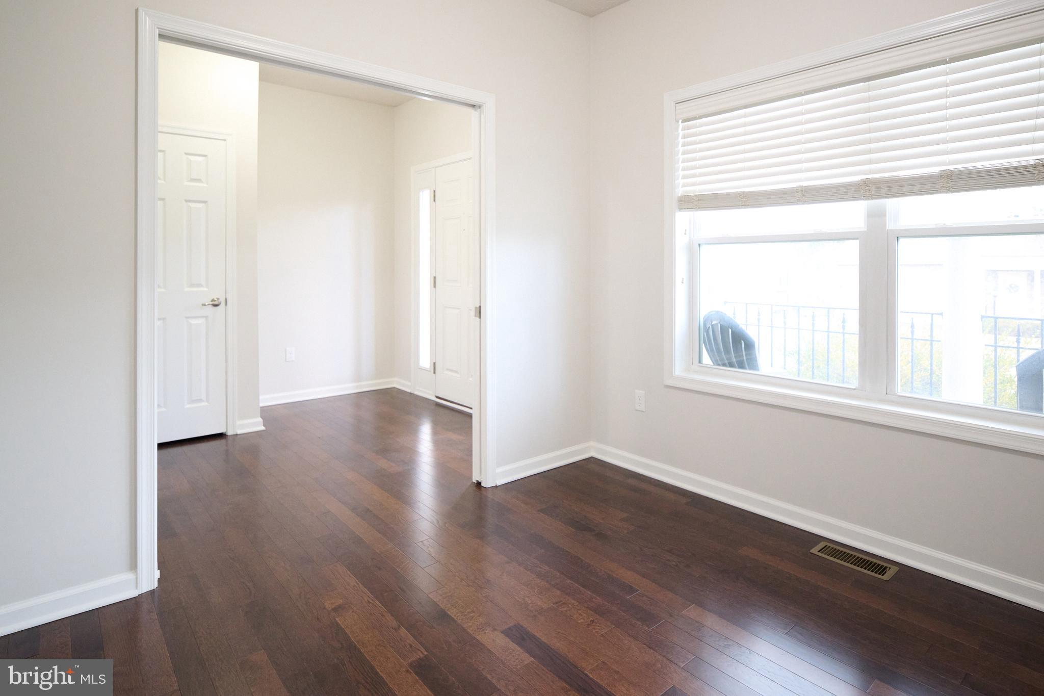 HONORS CROSSING II - Residential