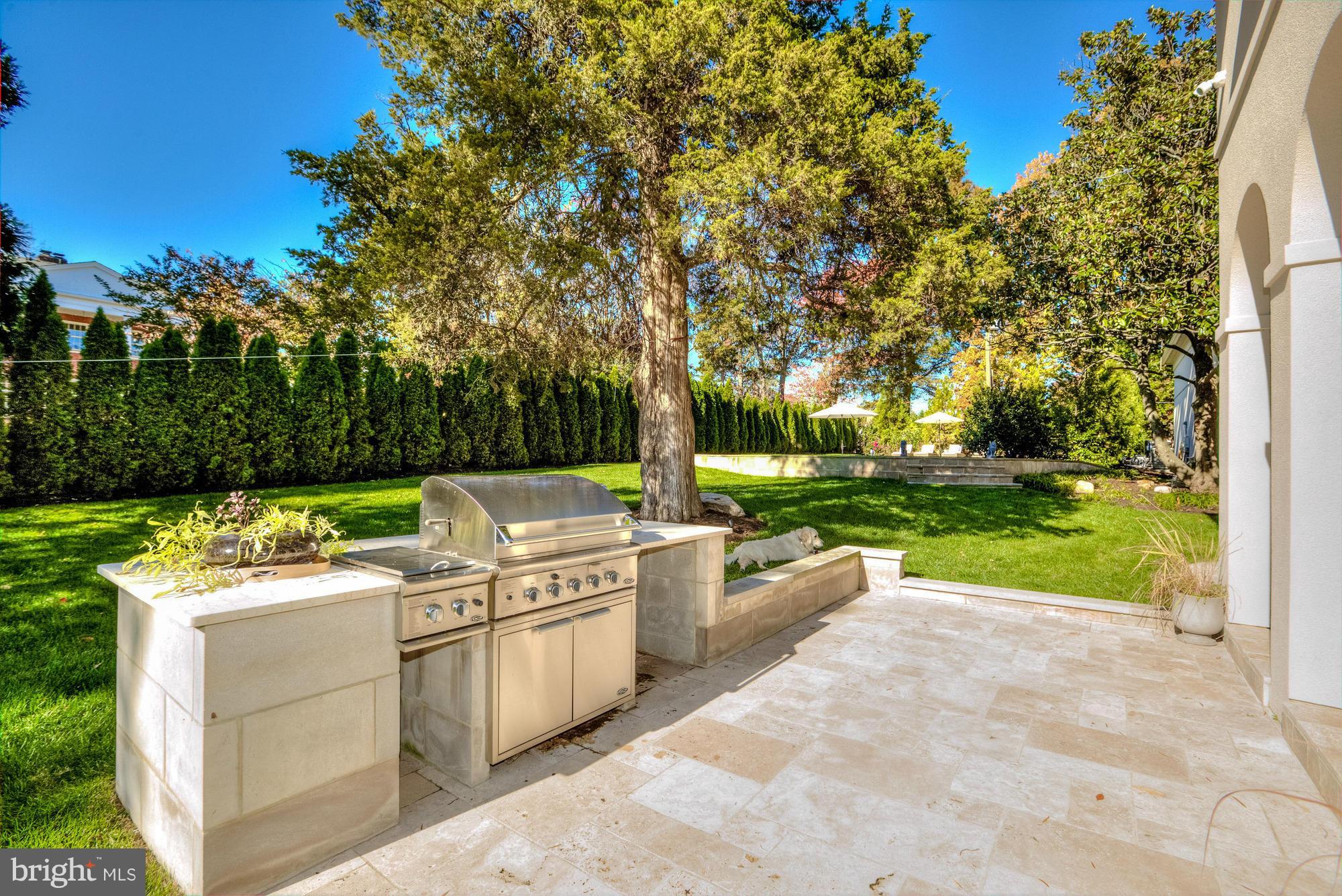 ALEXANDRIA - Residential