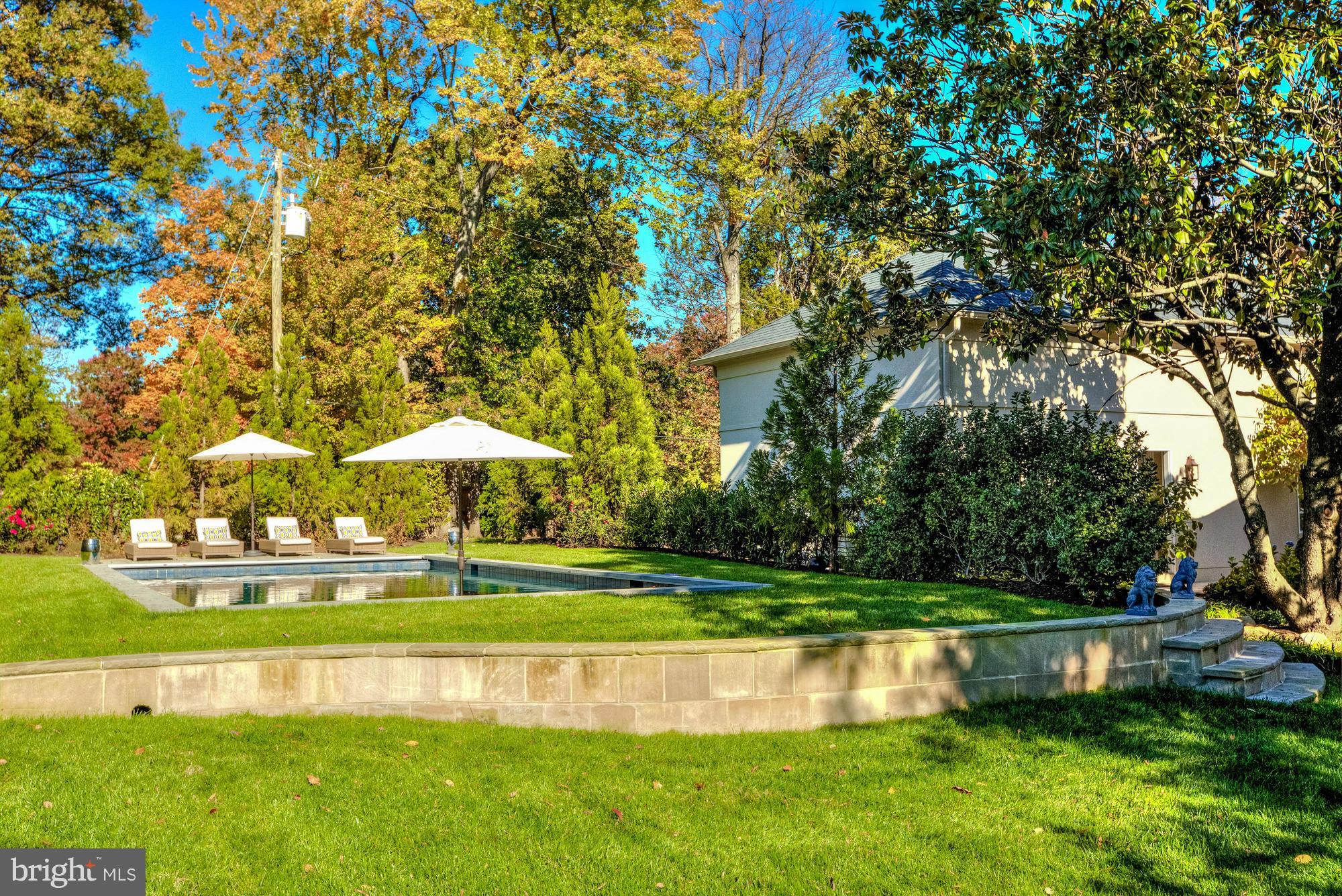 ALEXANDRIA - Residential