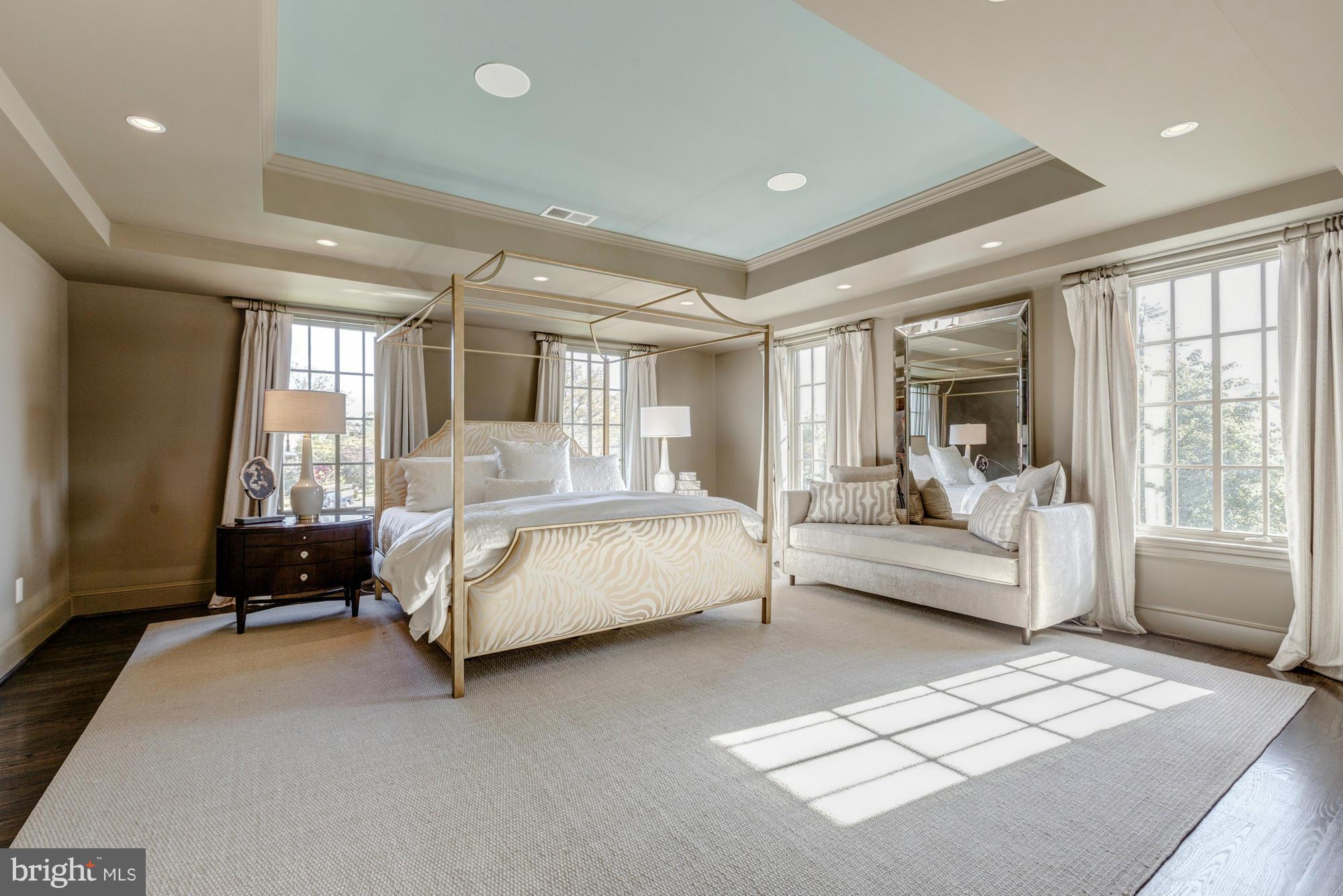 ALEXANDRIA - Residential