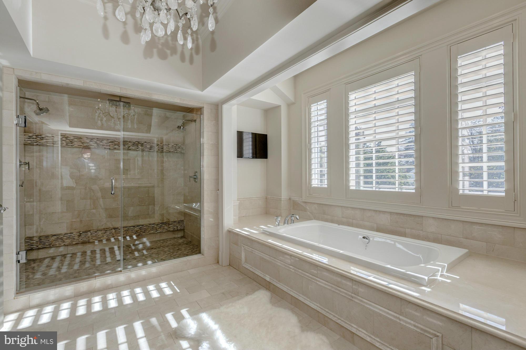 ALEXANDRIA - Residential