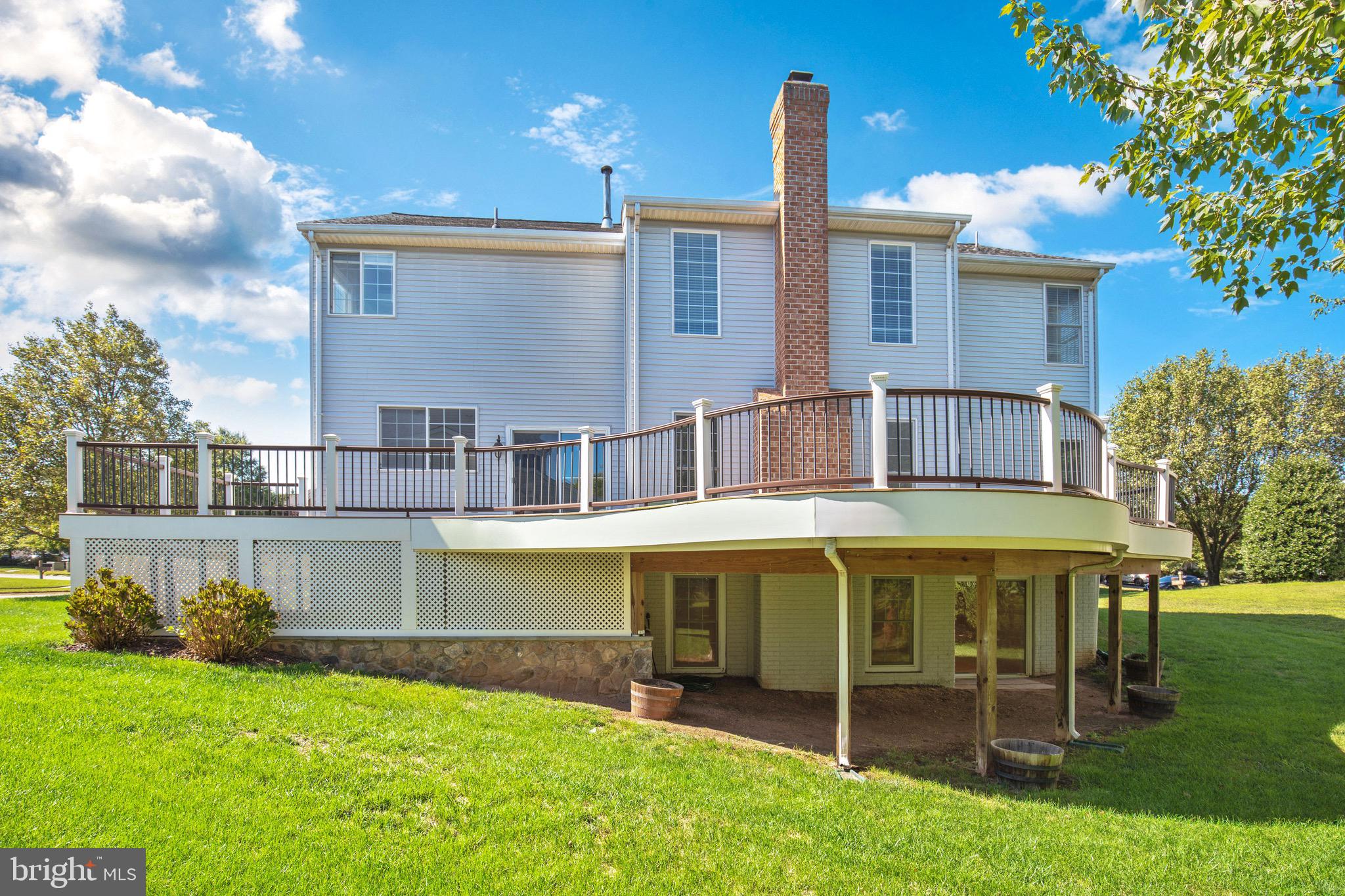 ASHBURN FARM - Residential