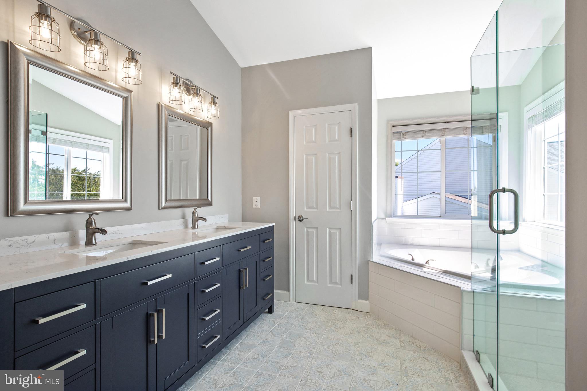 ASHBURN FARM - Residential