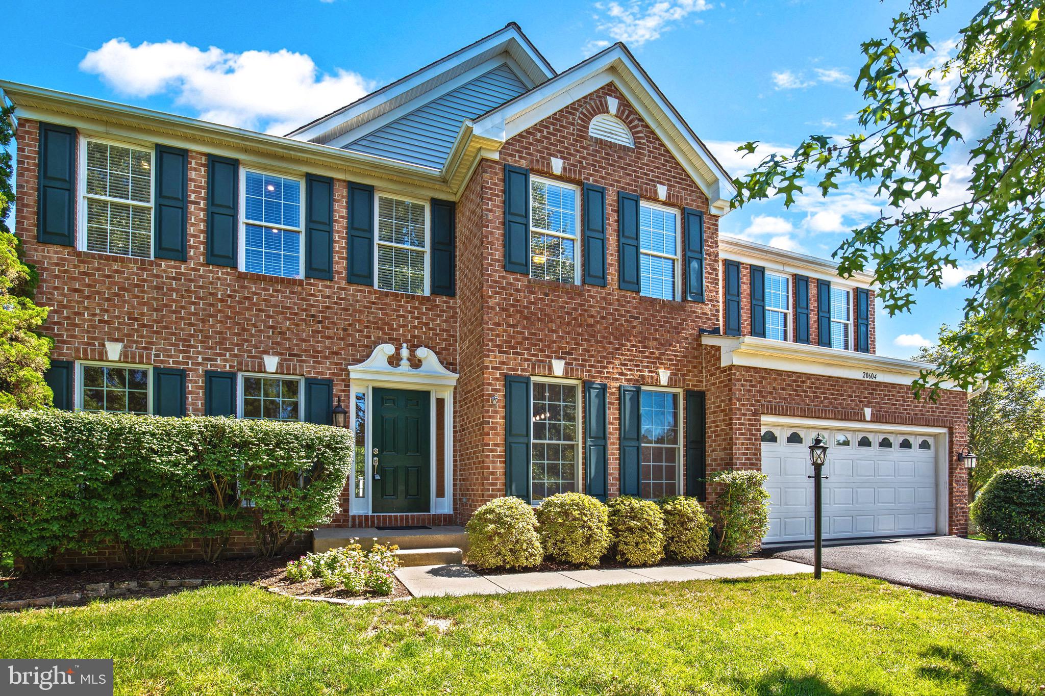 ASHBURN FARM - Residential