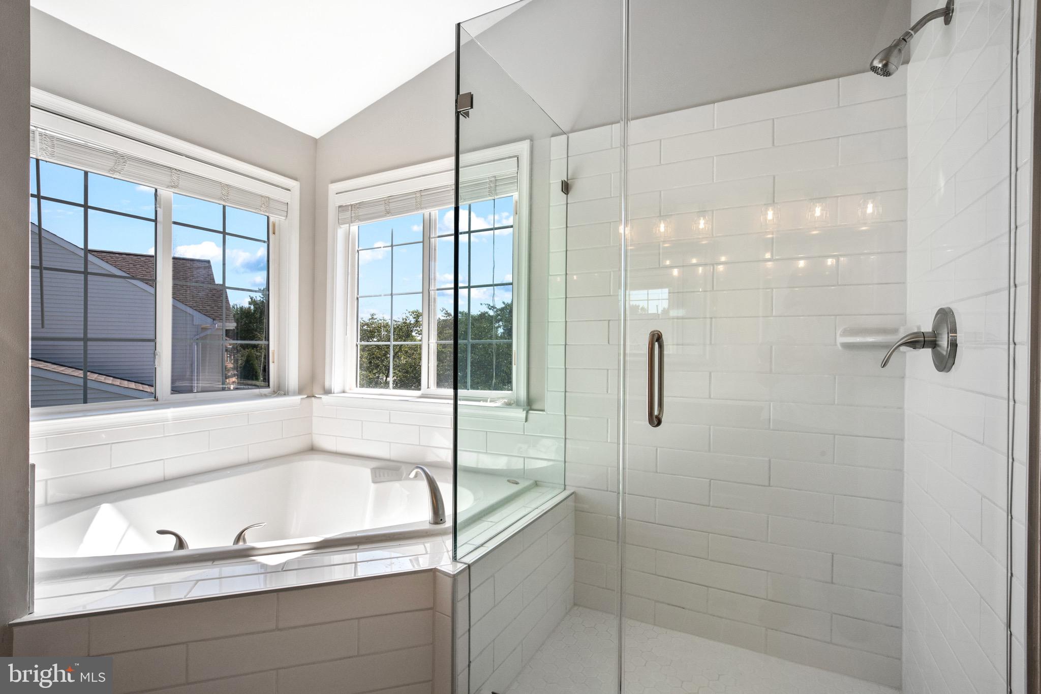 ASHBURN FARM - Residential