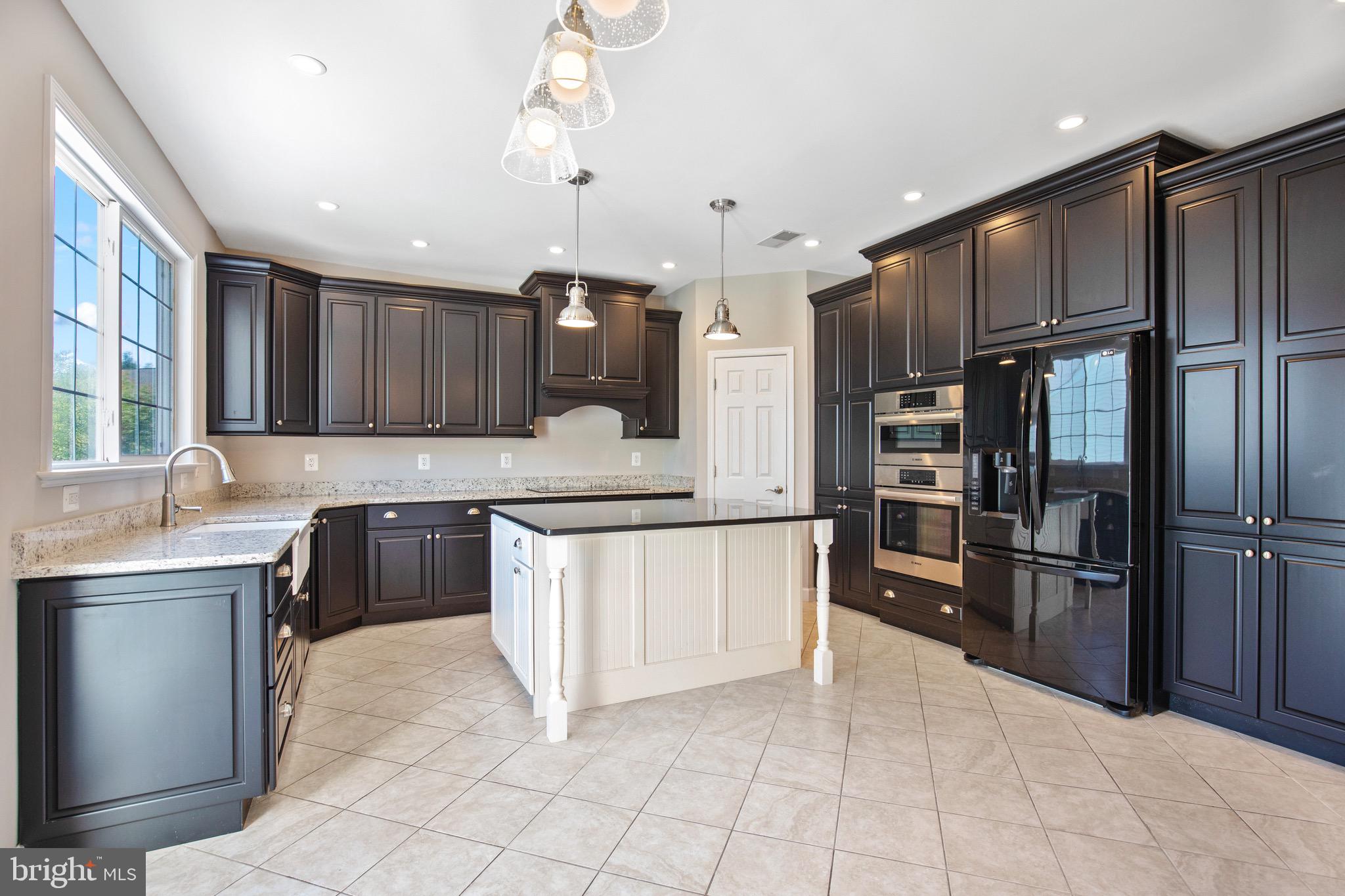 ASHBURN FARM - Residential