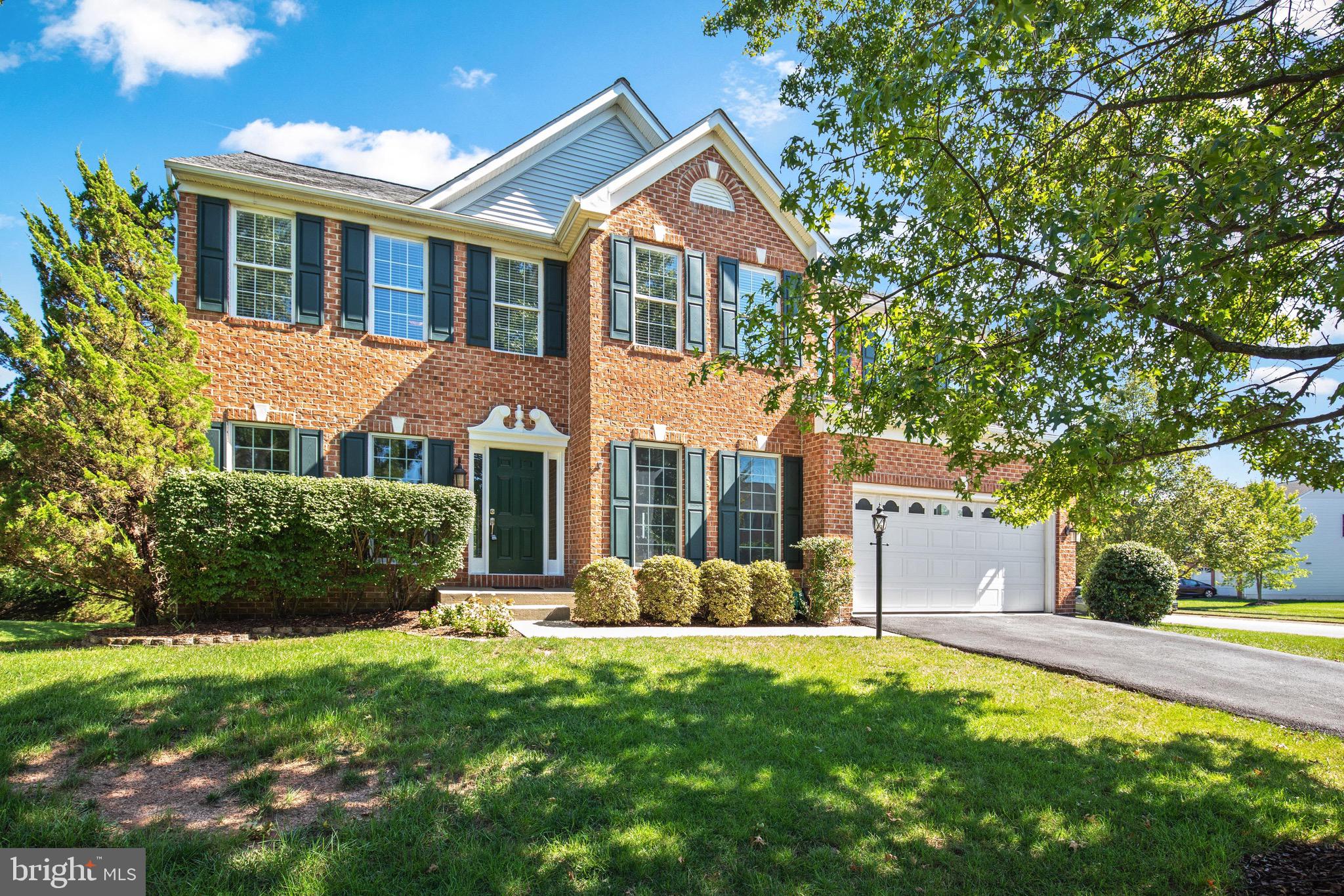 ASHBURN FARM - Residential