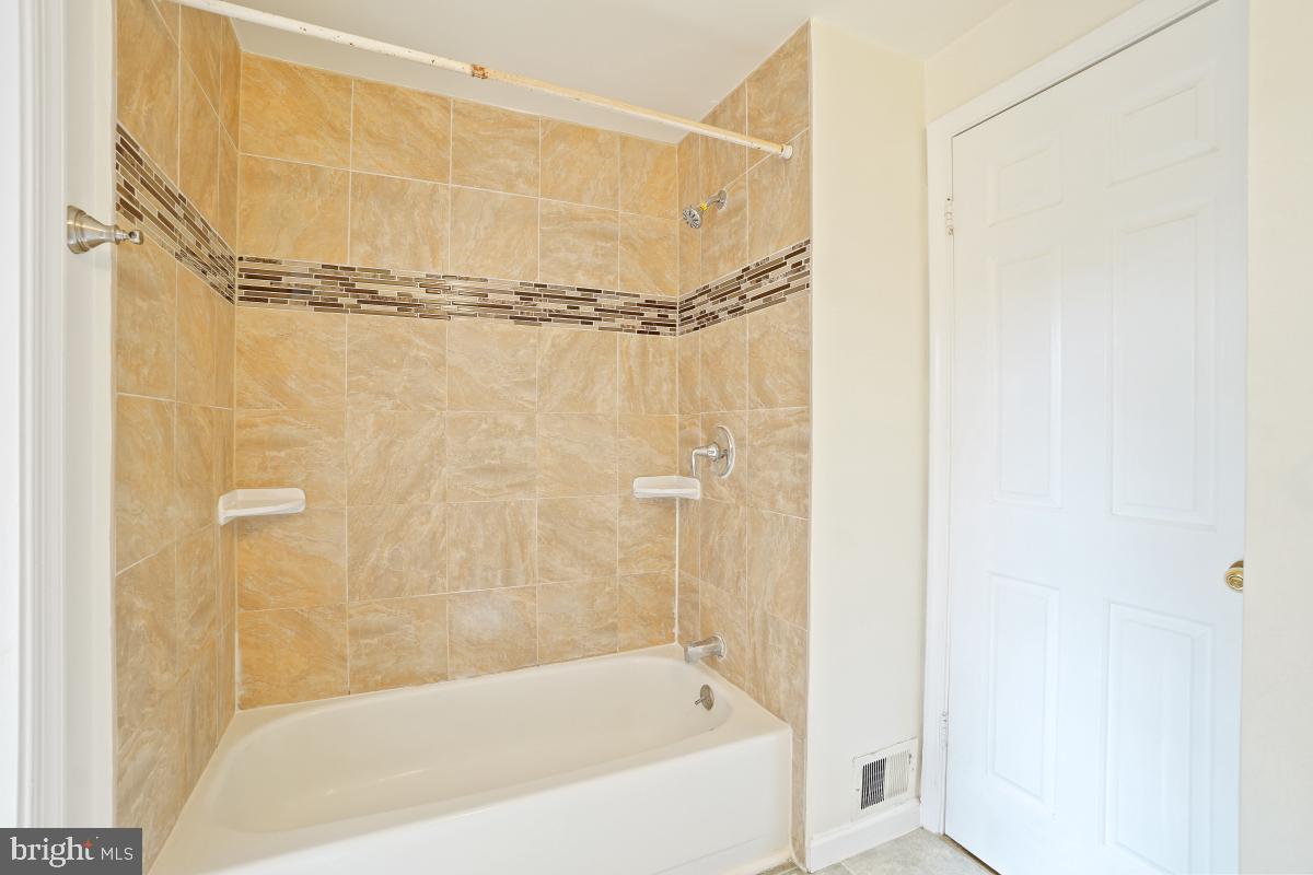 PHEASANT RUN - Residential