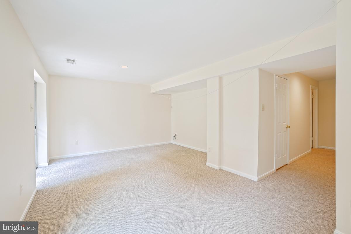 PHEASANT RUN - Residential