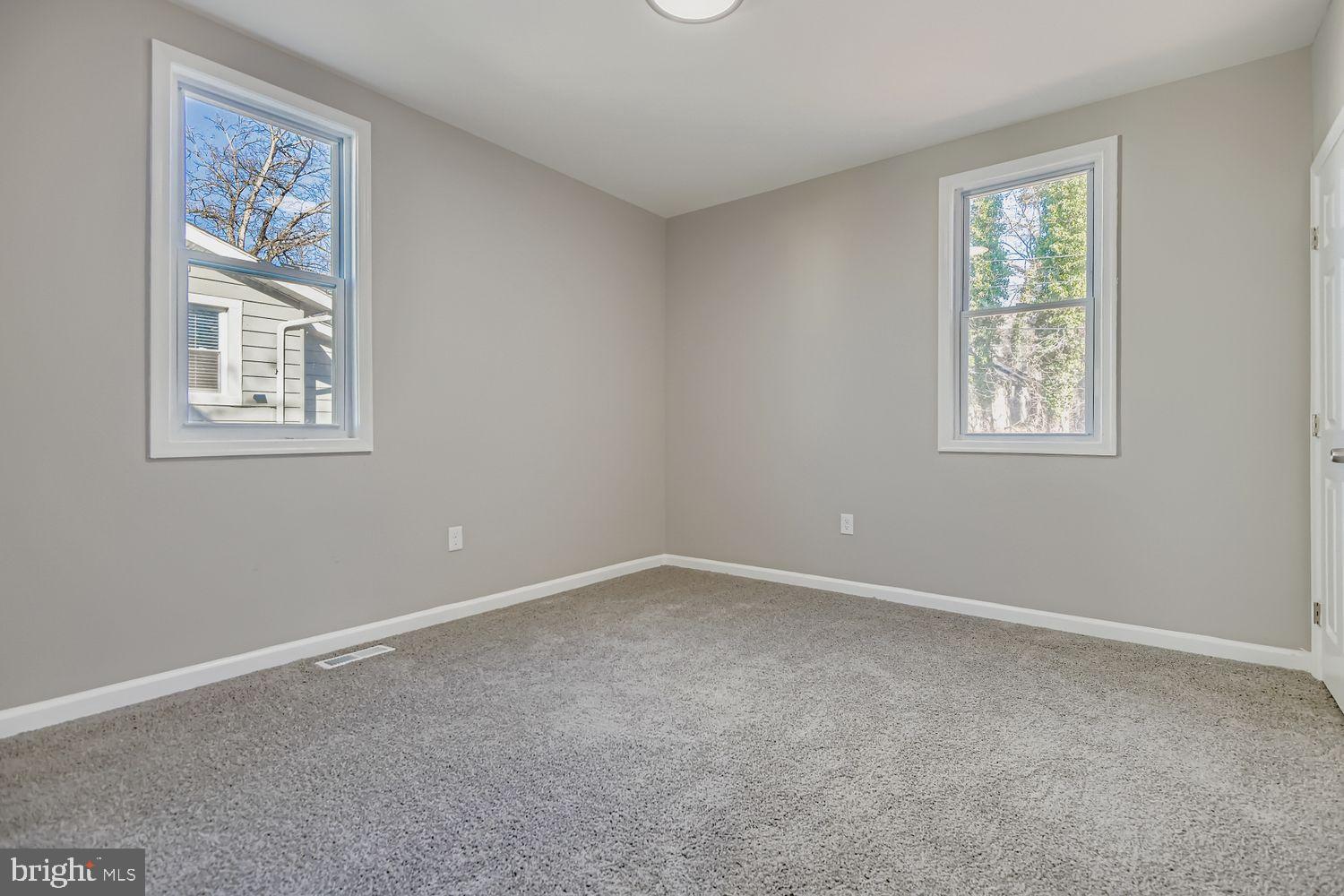 HOWARD PARK - Residential