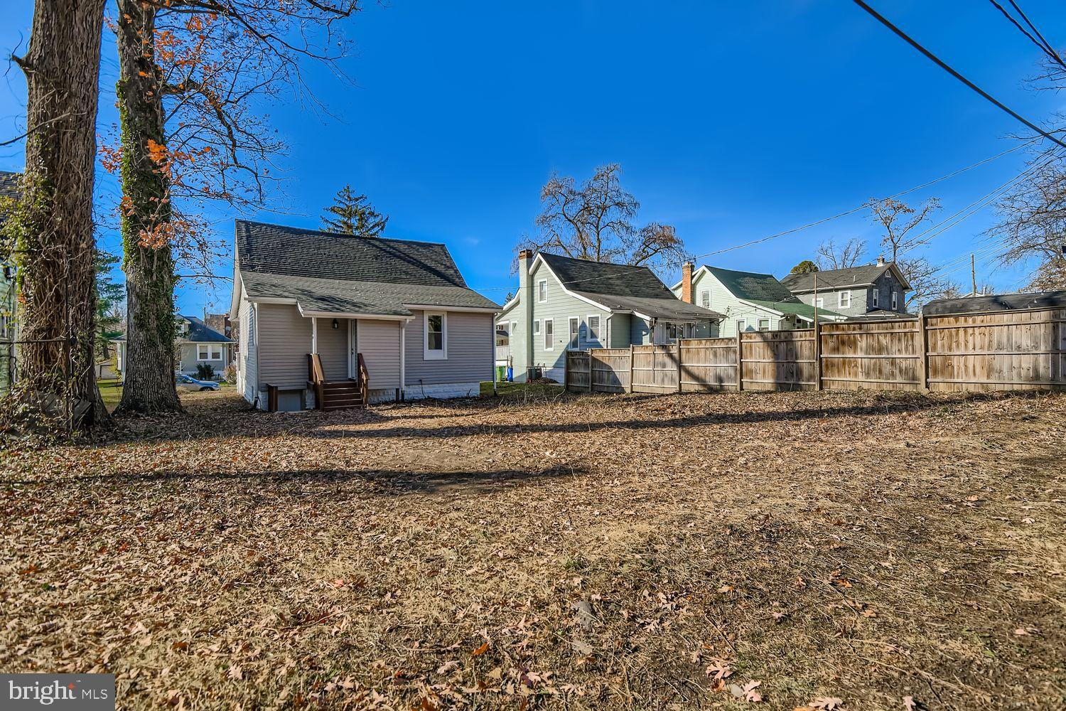 HOWARD PARK - Residential