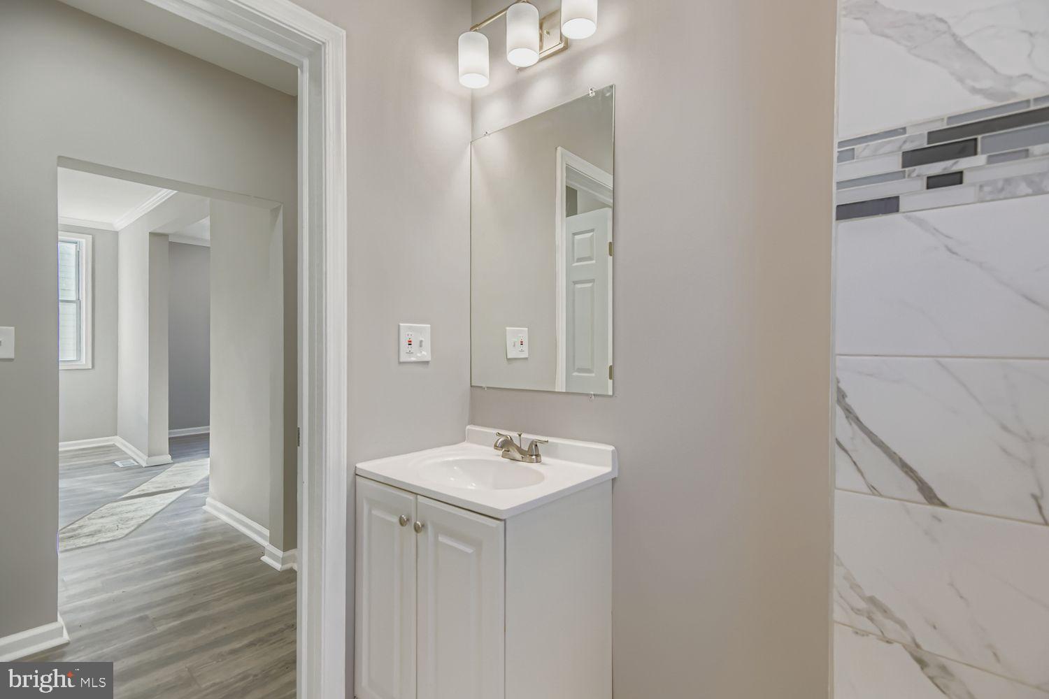 HOWARD PARK - Residential