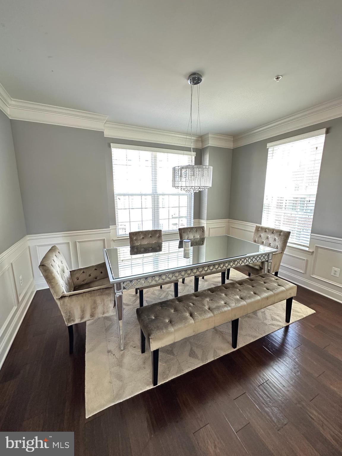 WOODLAKE TOWNS CODM - Residential Lease