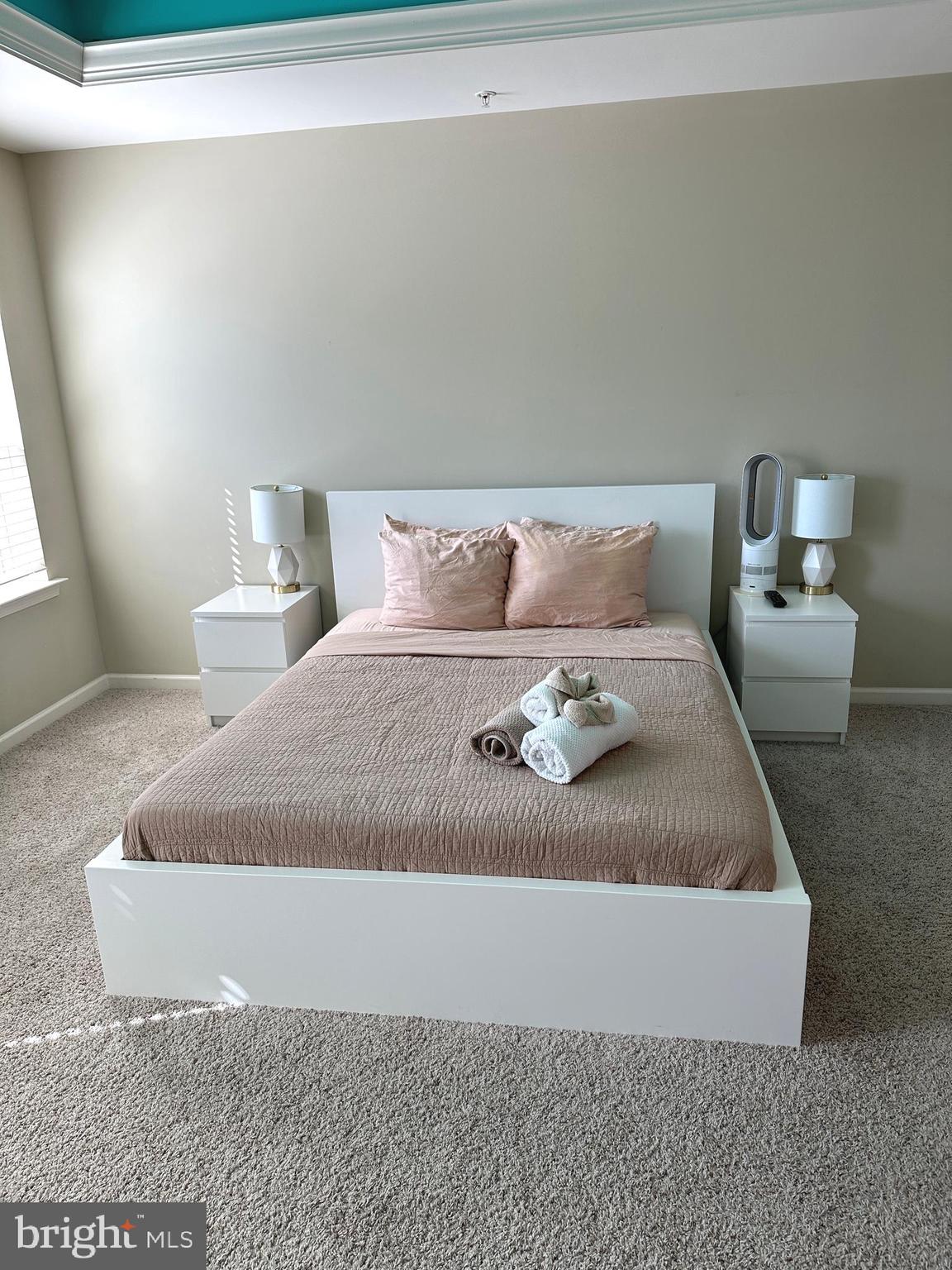 WOODLAKE TOWNS CODM - Residential Lease