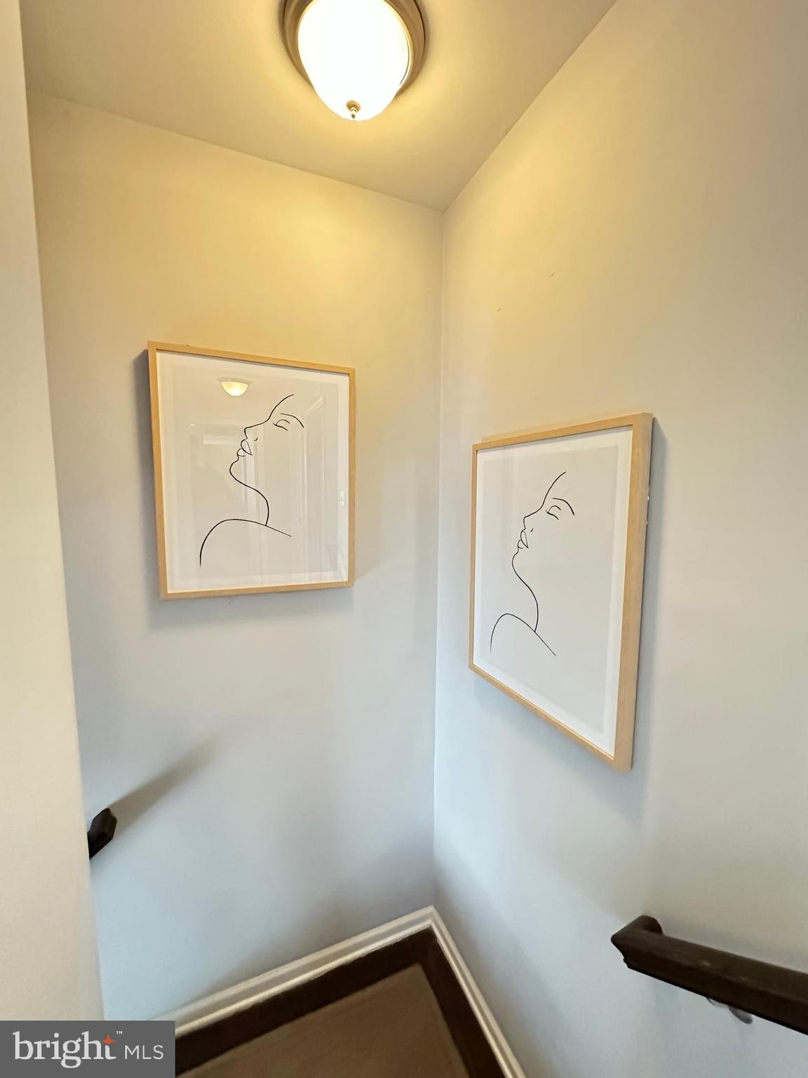 WOODLAKE TOWNS CODM - Residential Lease