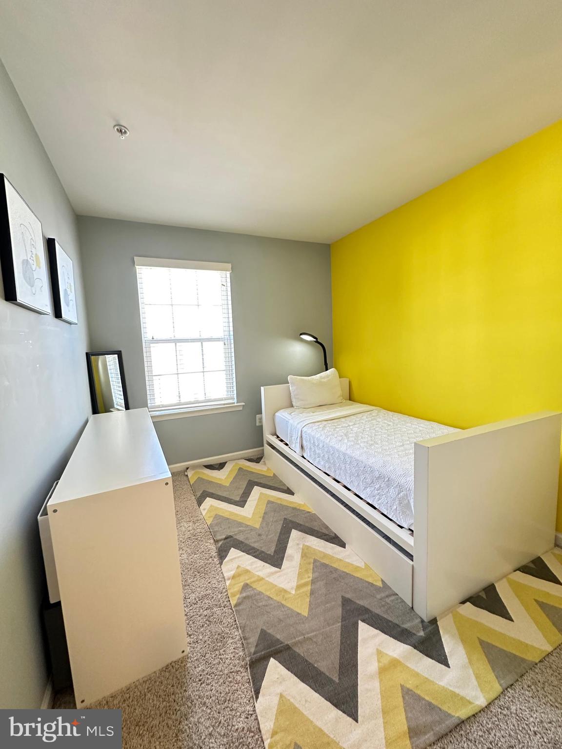 WOODLAKE TOWNS CODM - Residential Lease