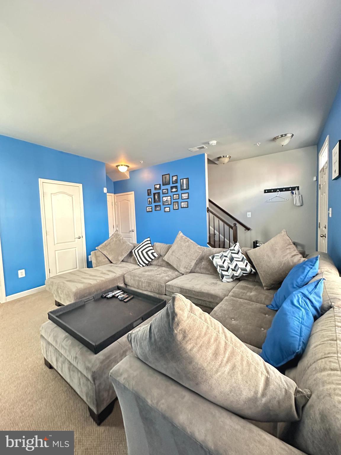 WOODLAKE TOWNS CODM - Residential Lease