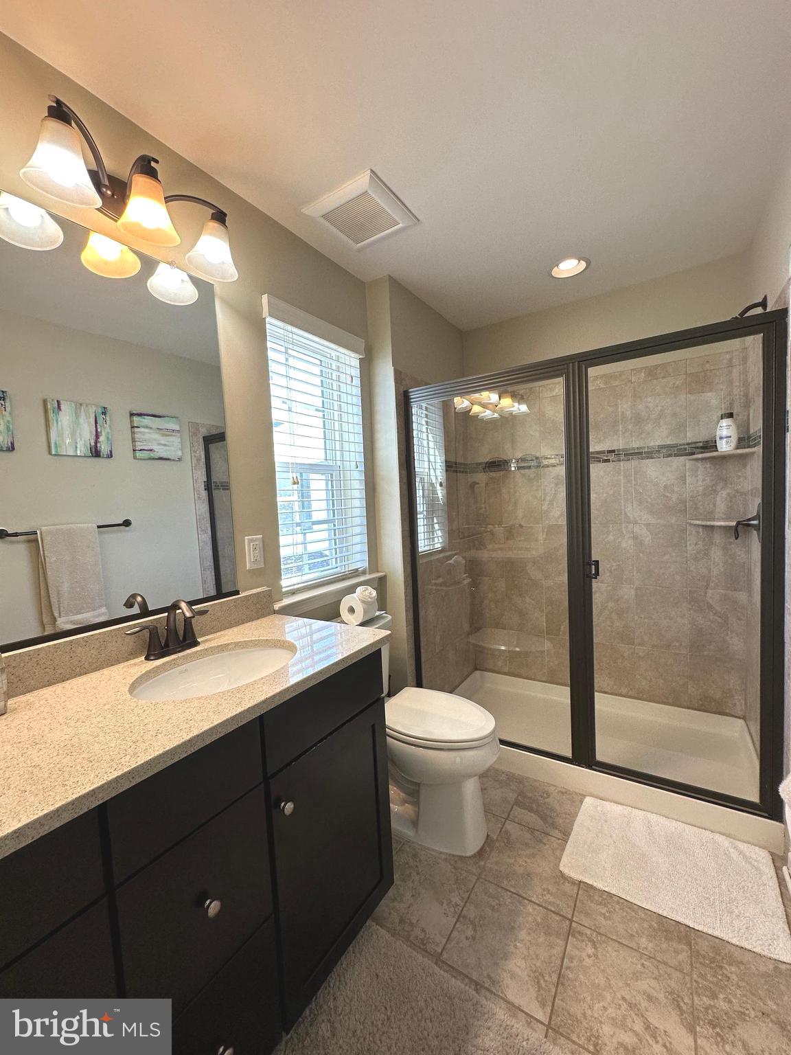 WOODLAKE TOWNS CODM - Residential Lease