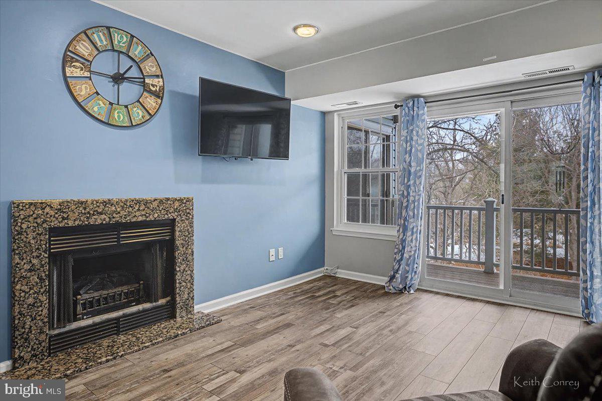 TAPESTRY - Residential